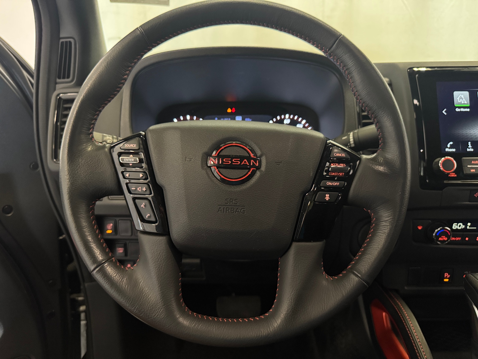 Thumbnail: 2024 Nissan Frontier - 5