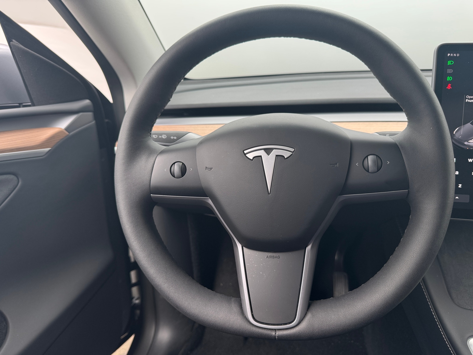 Thumbnail: 2024 Tesla Model Y - 4