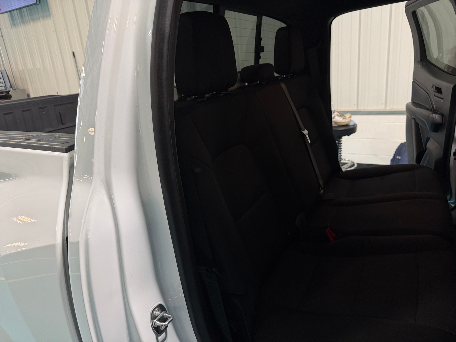 Thumbnail: 2023 Chevrolet Colorado - 6