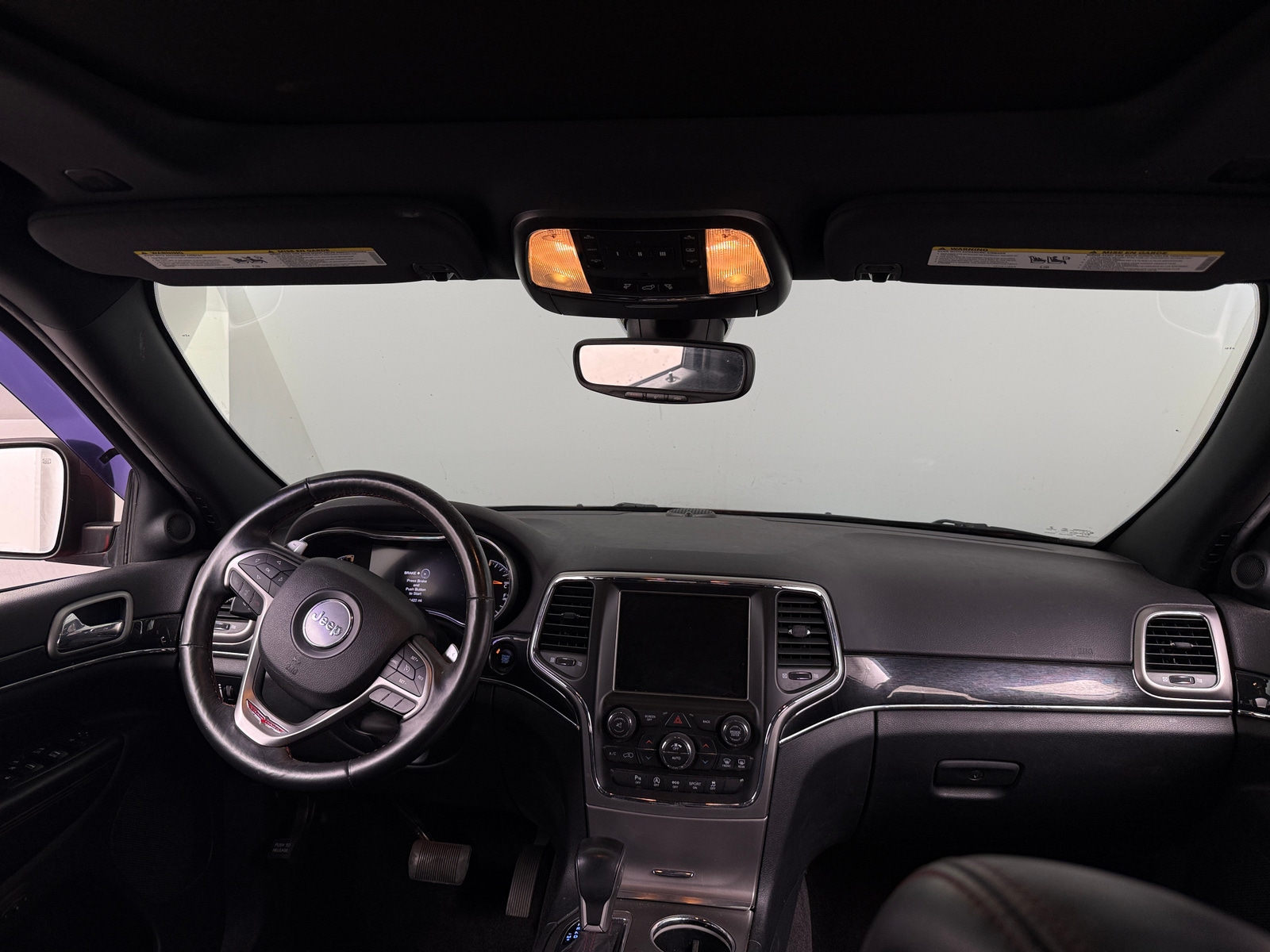 Thumbnail: 2017 Jeep Grand Cherokee - 3