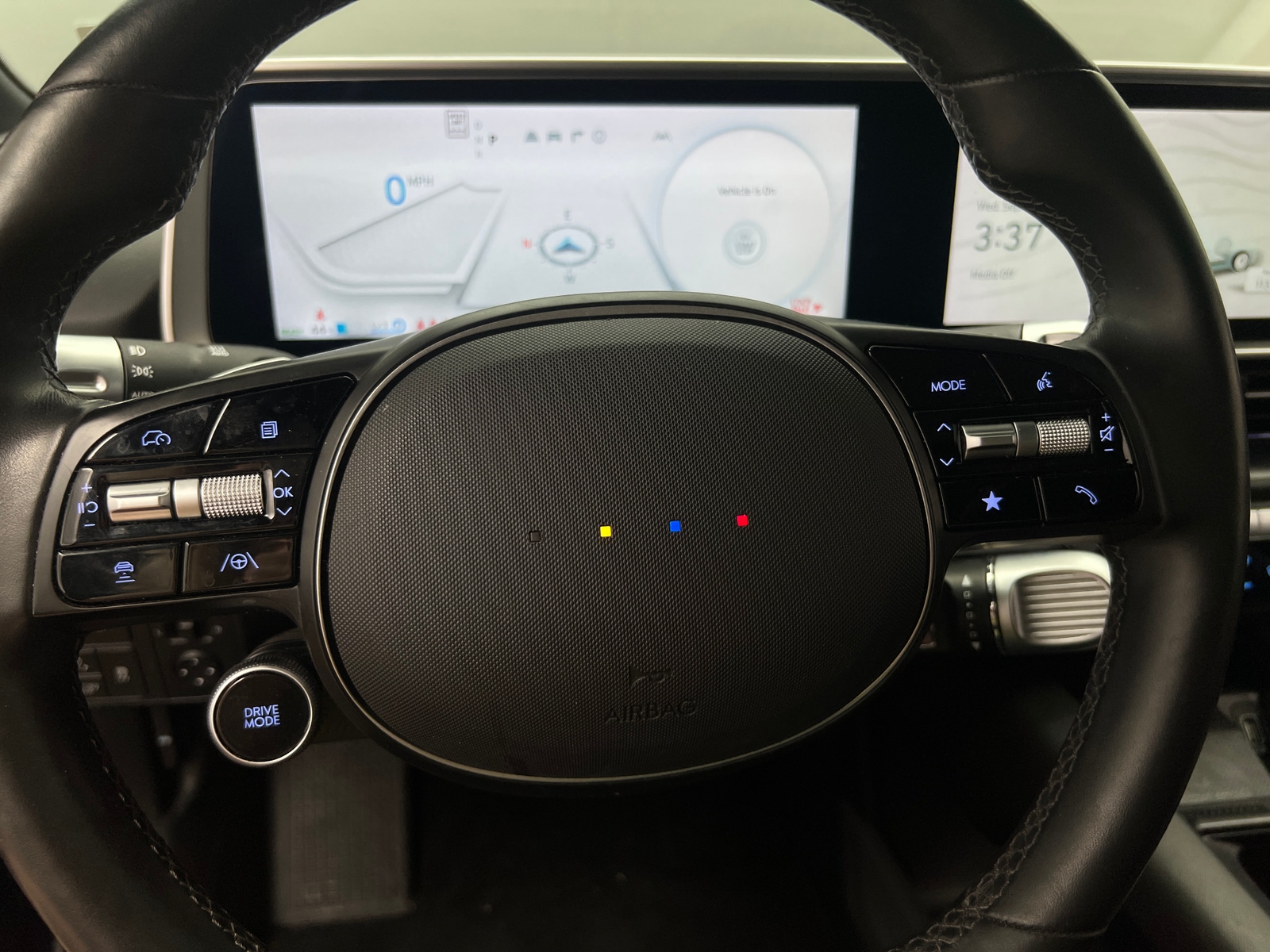 Thumbnail: 2023 Hyundai Ioniq 6 - 4