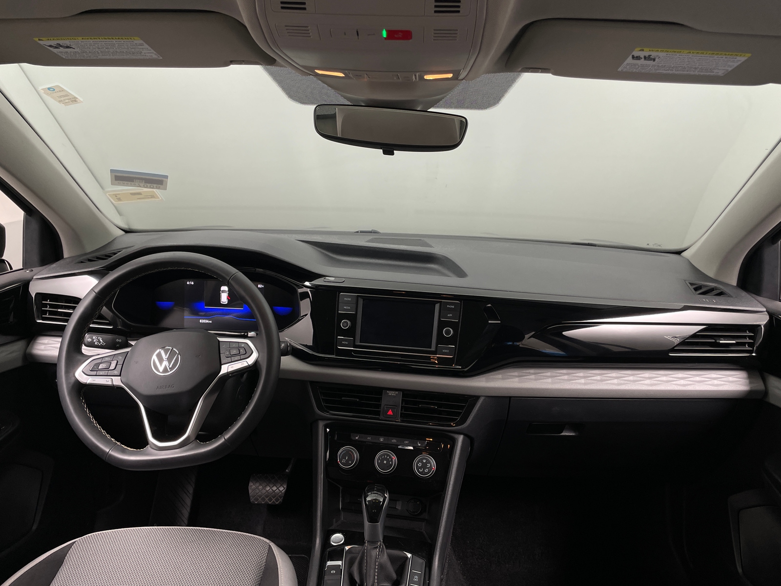 Thumbnail: 2024 Volkswagen Taos - 3
