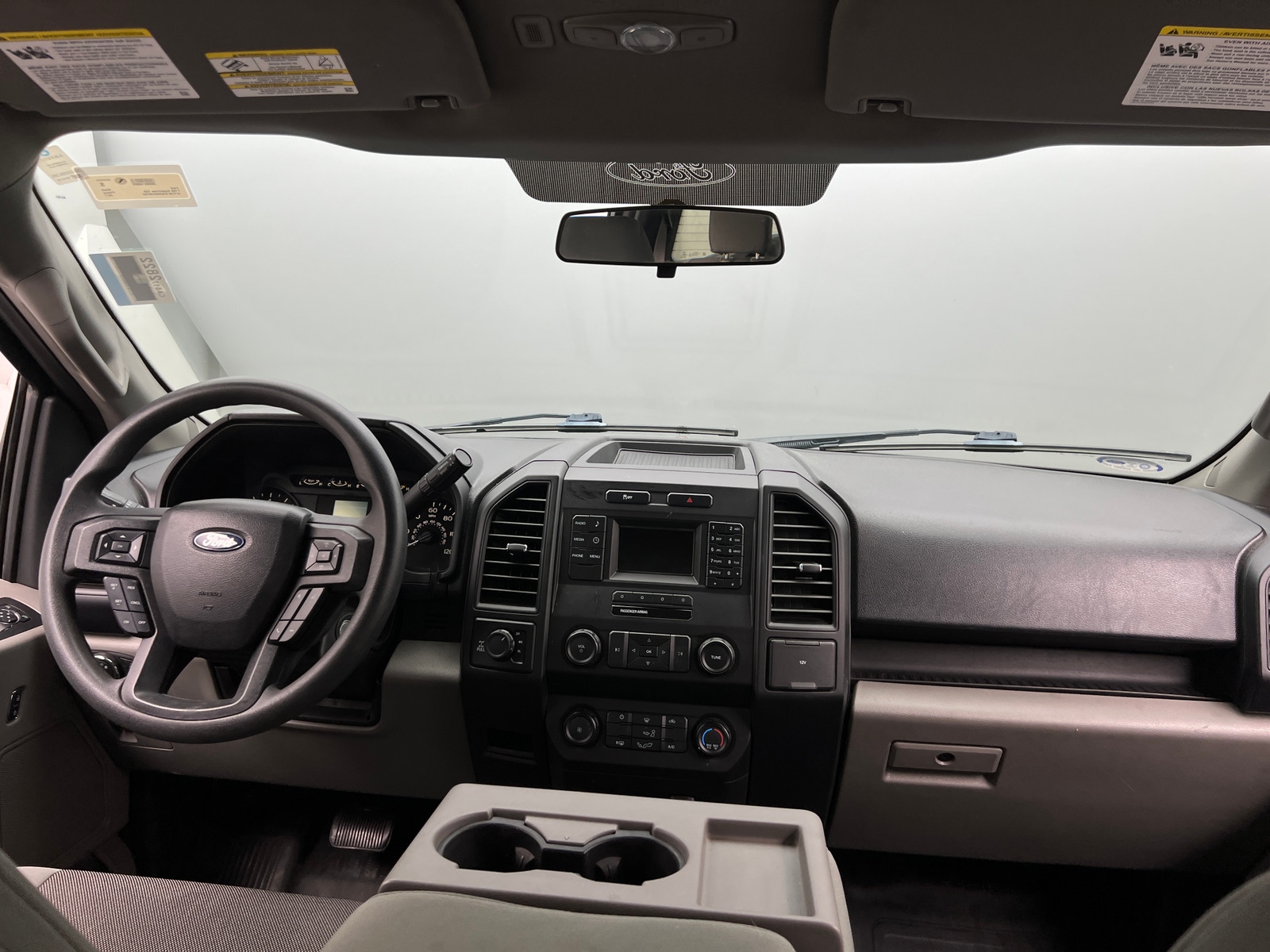 Thumbnail: 2017 Ford Econoline - 3