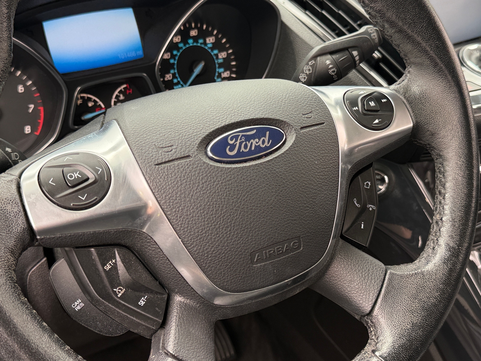 Thumbnail: 2013 Ford Escape - 4