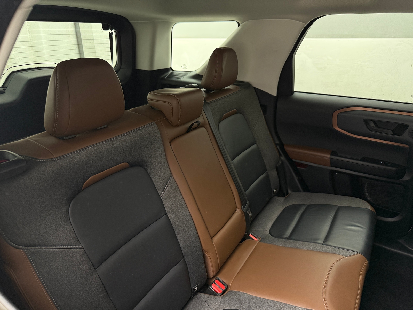 Thumbnail: 2022 Ford Bronco Sport - 6