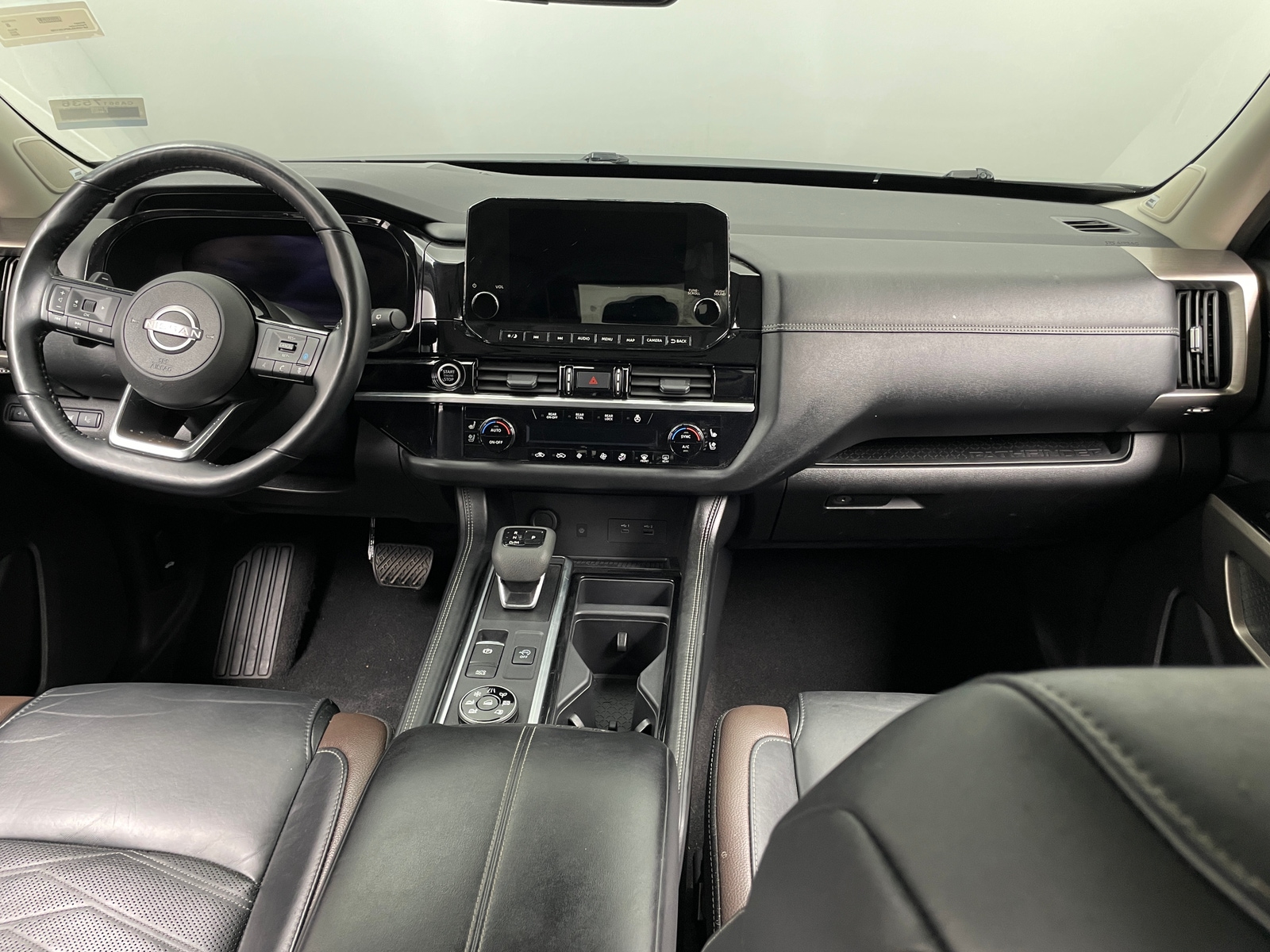 Thumbnail: 2023 Nissan Pathfinder - 2