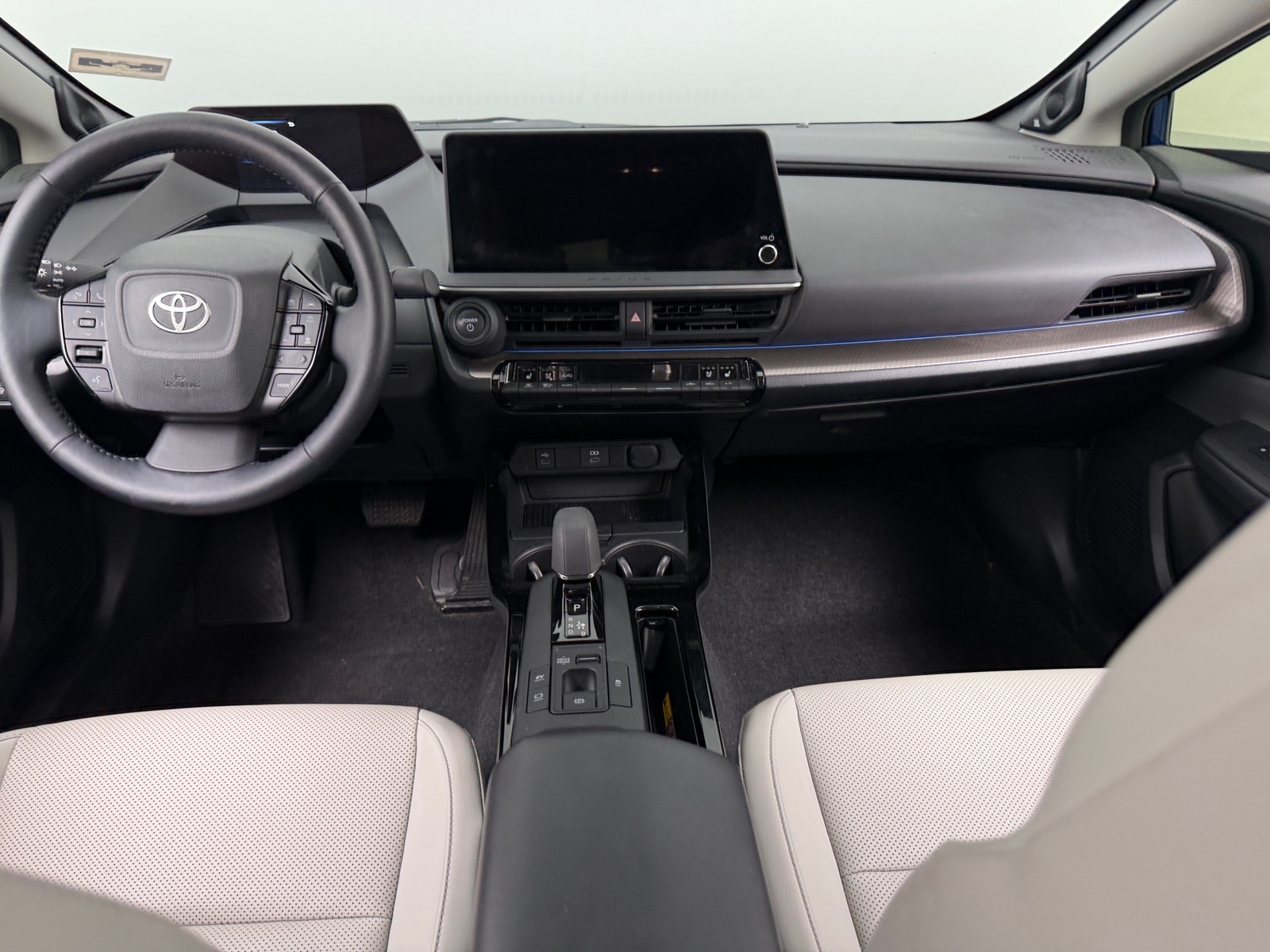 Thumbnail: 2023 Toyota Prius - 3