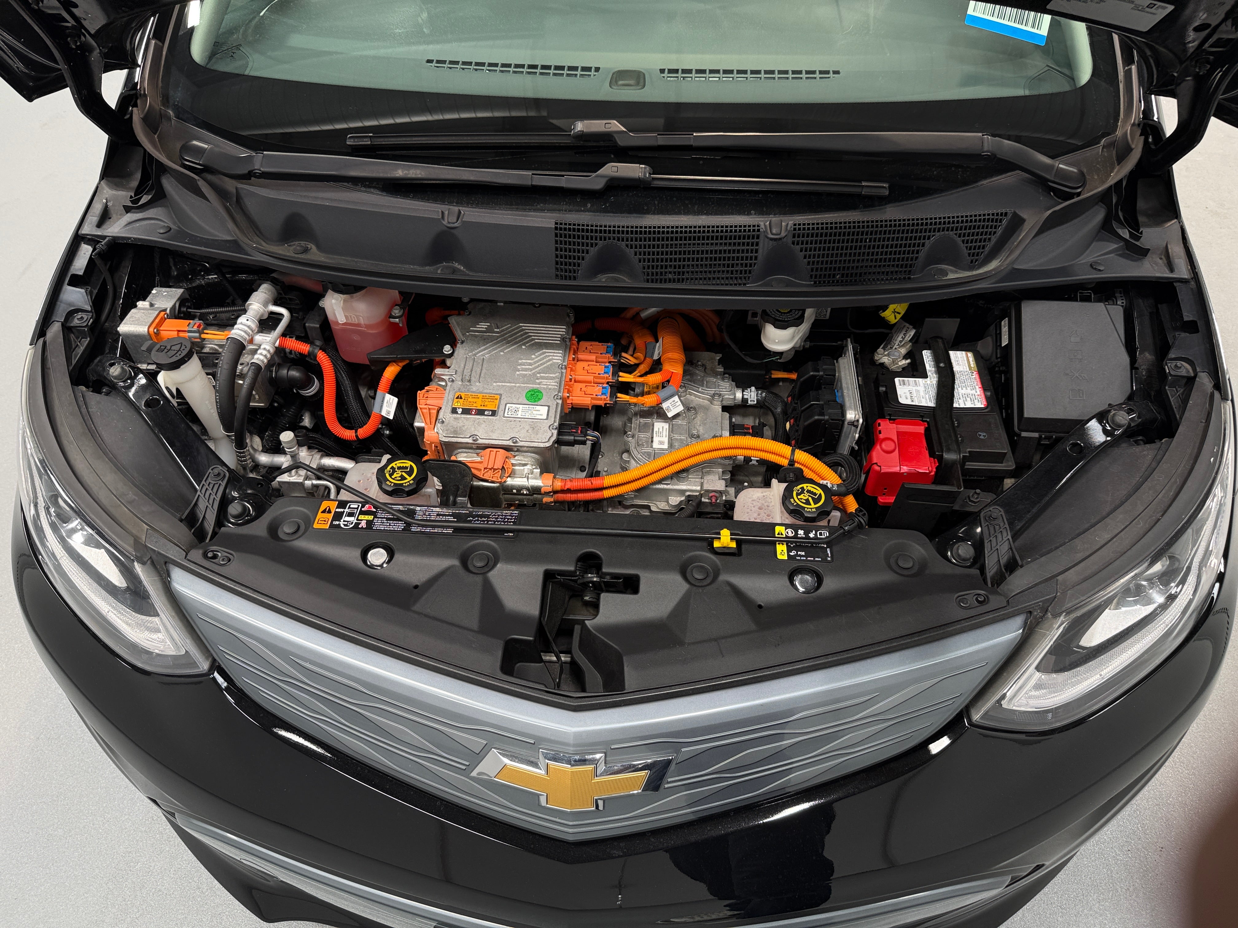 Used 2018 Chevrolet Bolt EV LT with VIN 1G1FW6S07J4140557 for sale in Auburn, WA