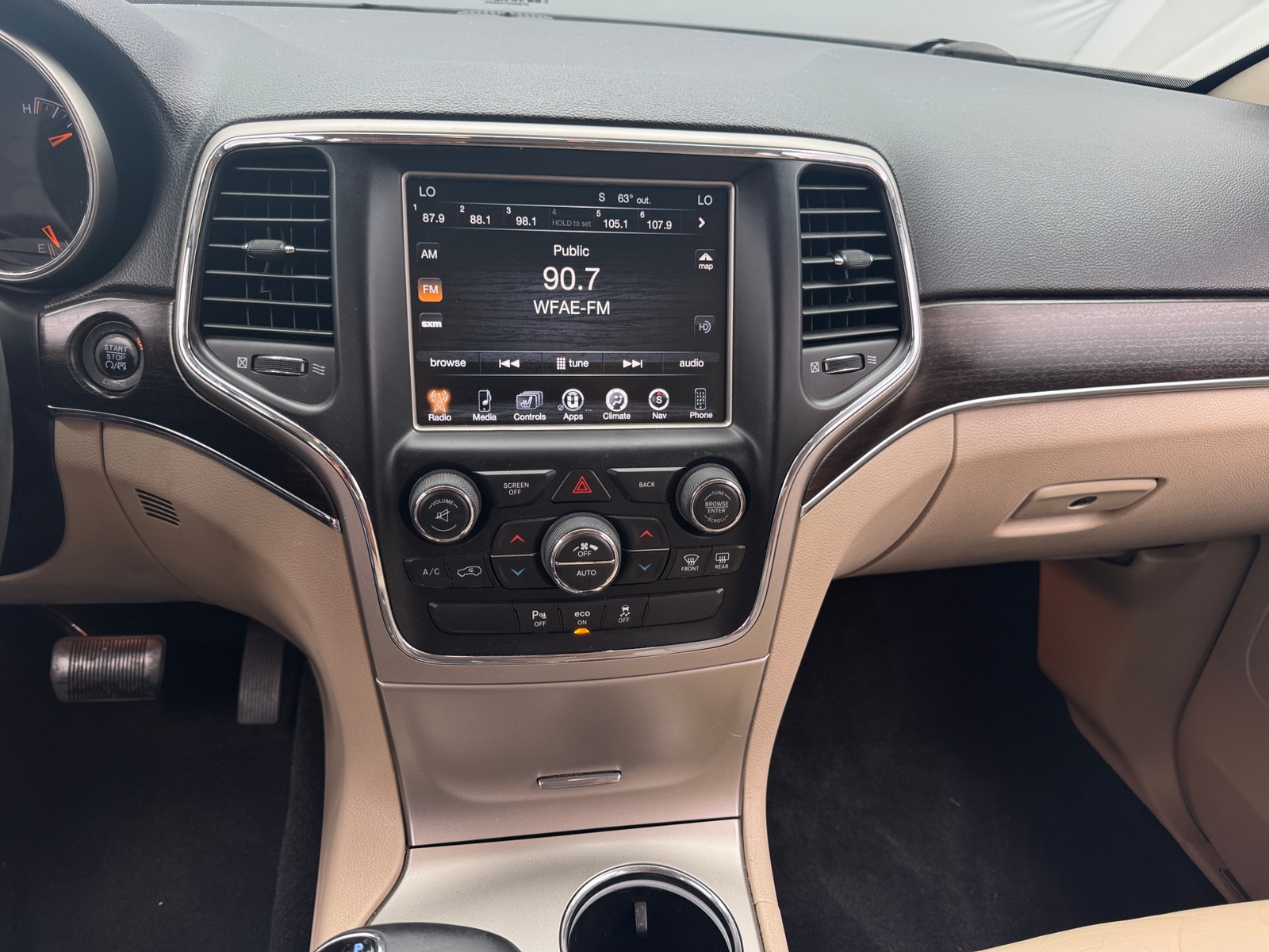 Thumbnail: 2014 Jeep Grand Cherokee - 3