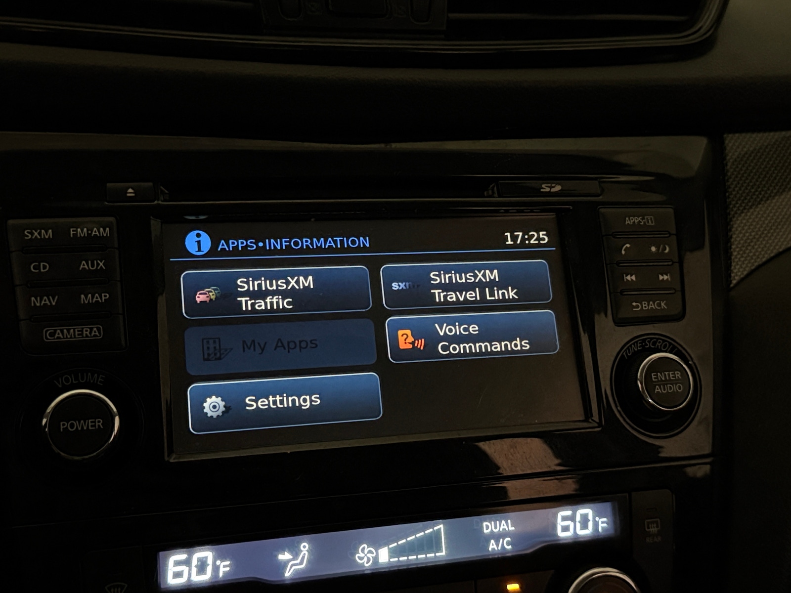 Thumbnail: 2014 Nissan Rogue - 3