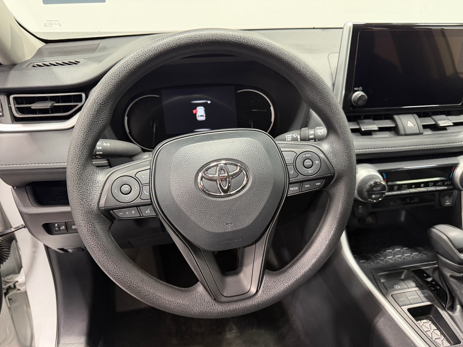 Thumbnail: 2025 Toyota RAV4 - 5