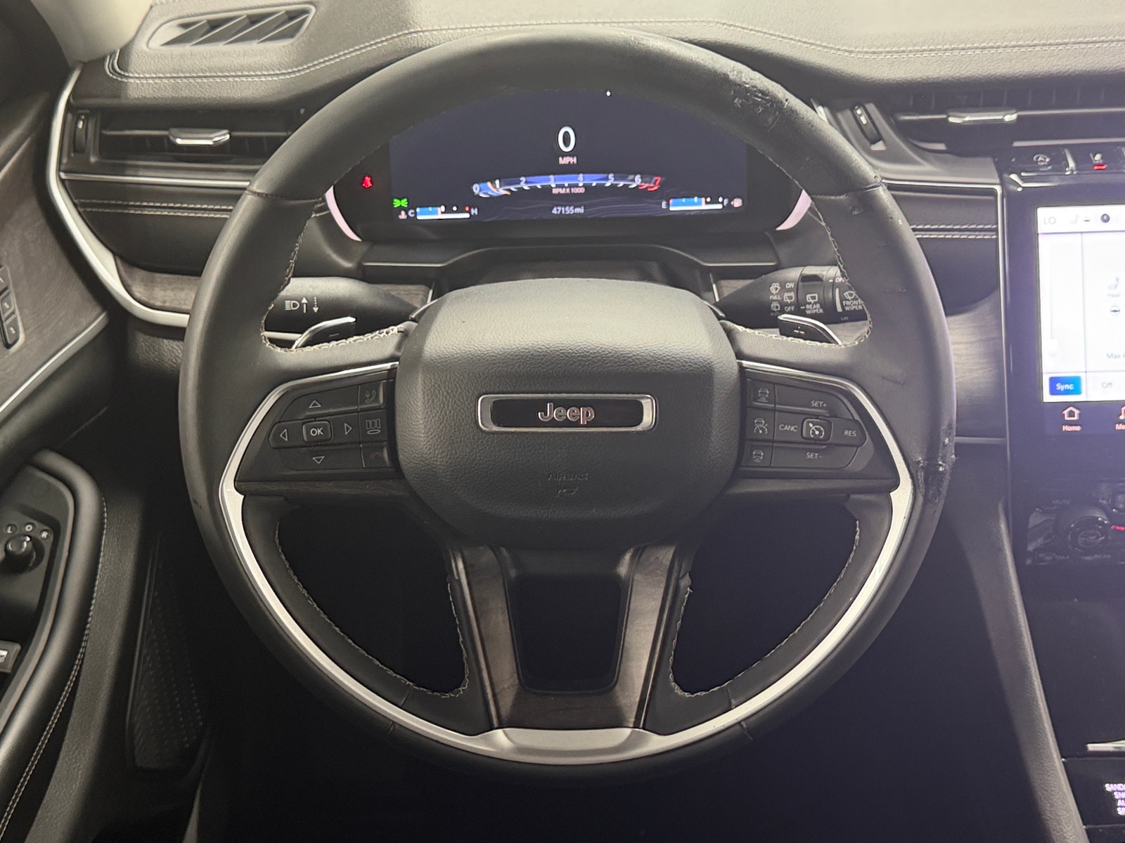 Thumbnail: 2023 Jeep Grand Cherokee - 4