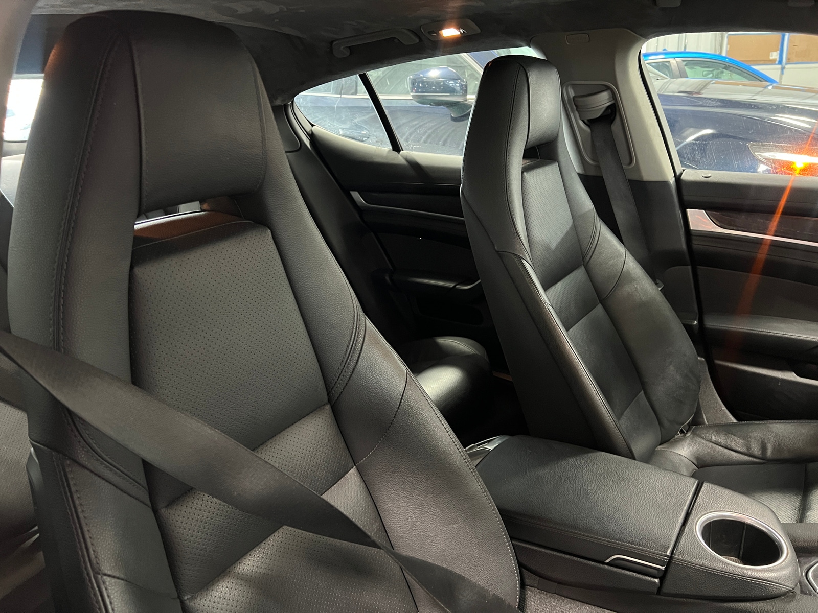 Thumbnail: 2015 Porsche Panamera - 2