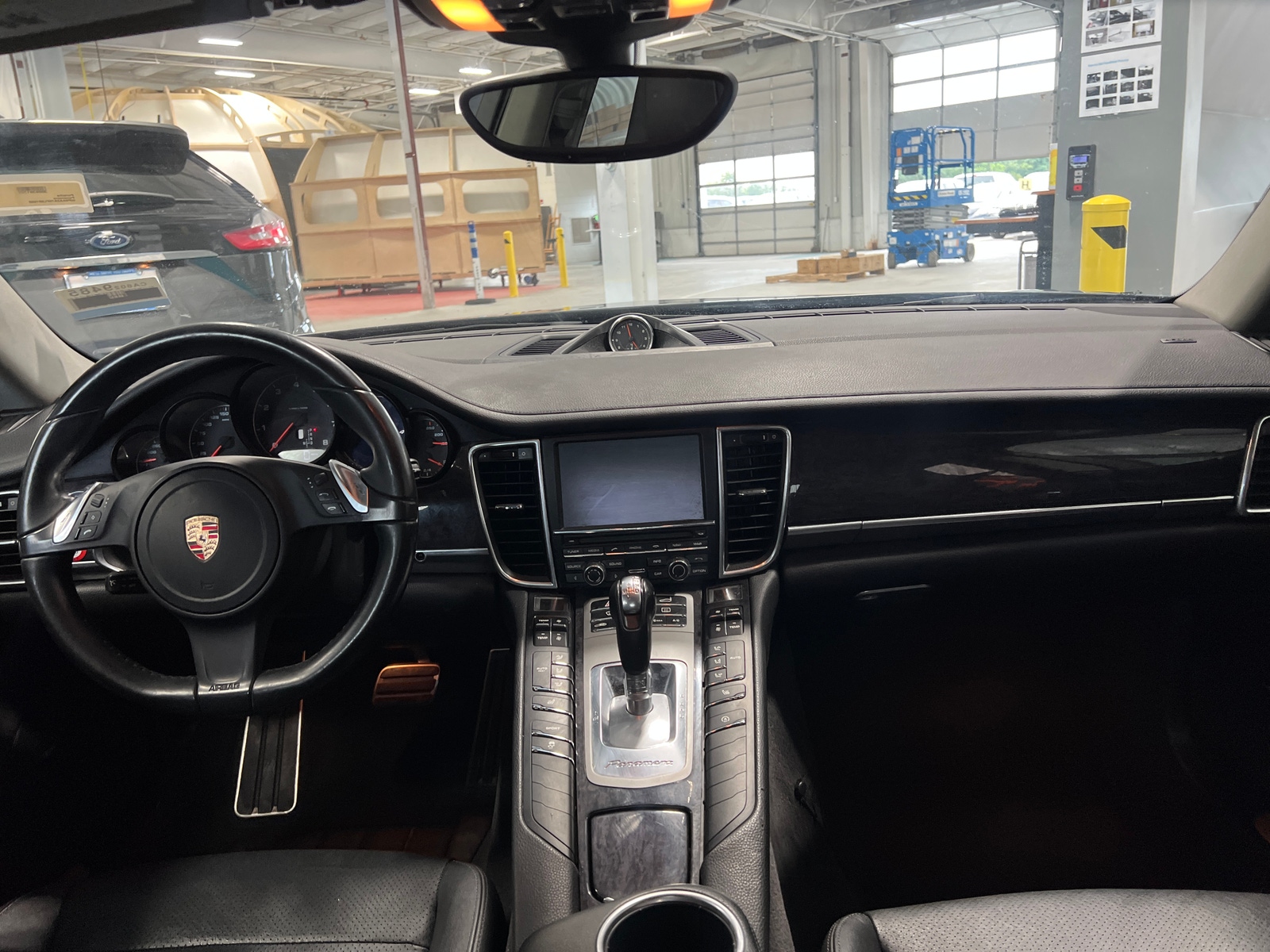 Thumbnail: 2015 Porsche Panamera - 3
