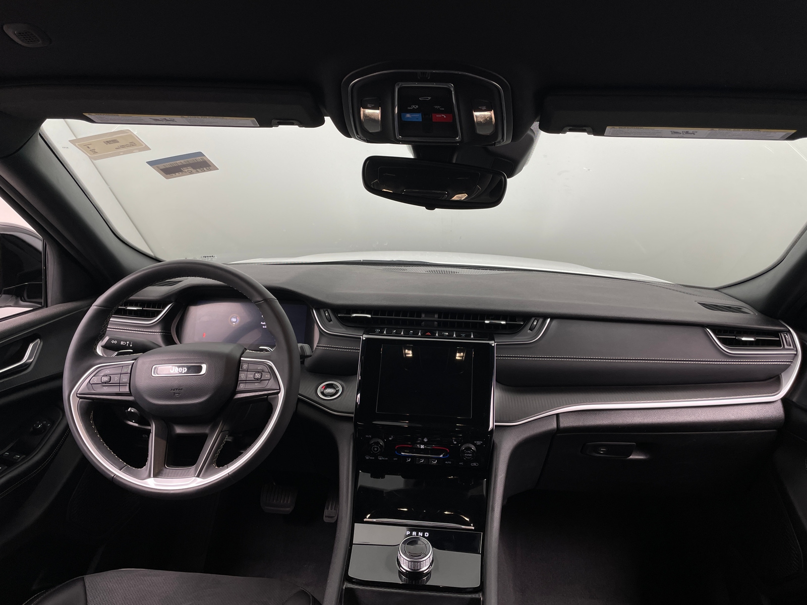 Thumbnail: 2024 Jeep Grand Cherokee L - 2