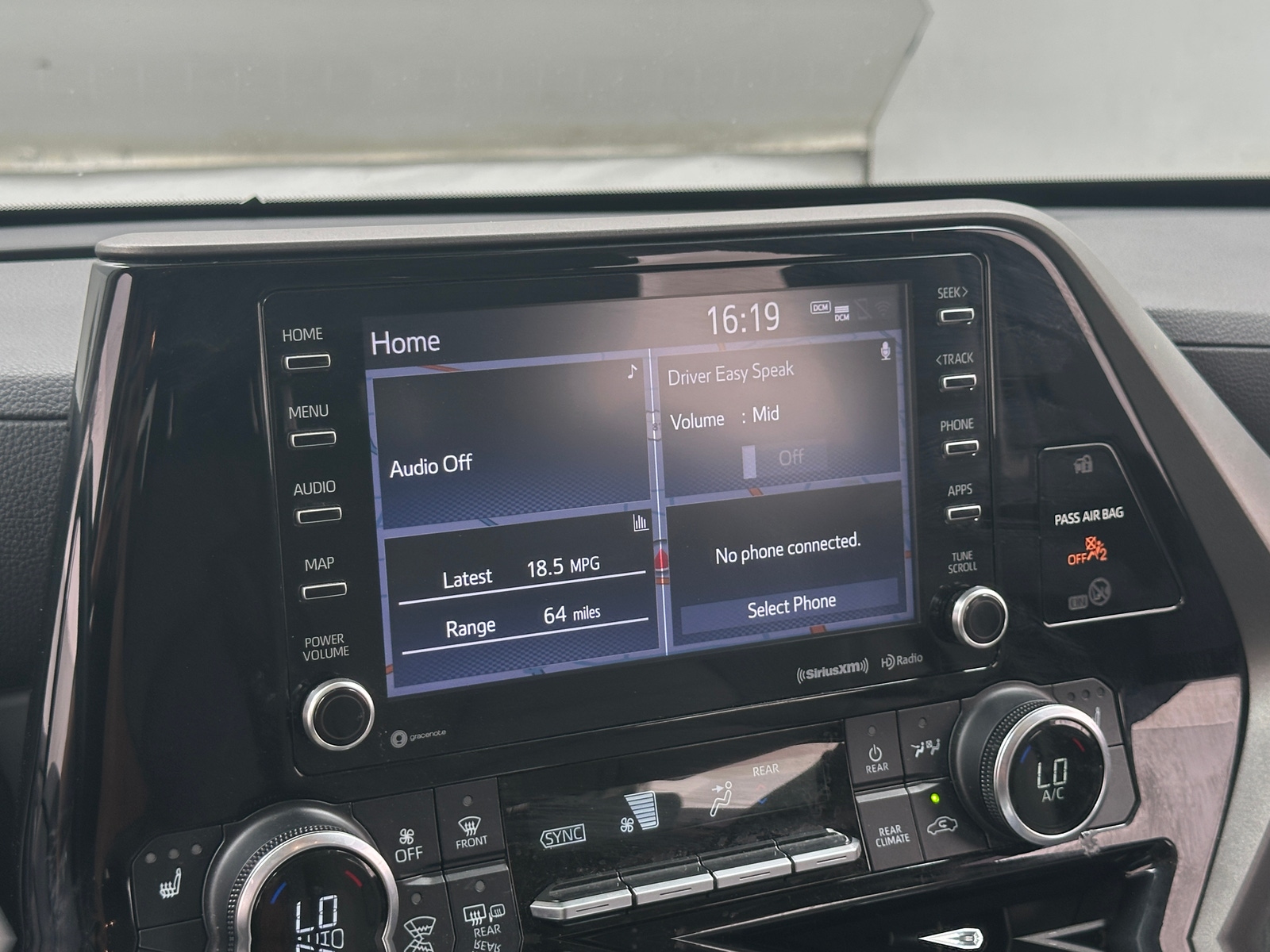 Thumbnail: 2021 Toyota Highlander - 3