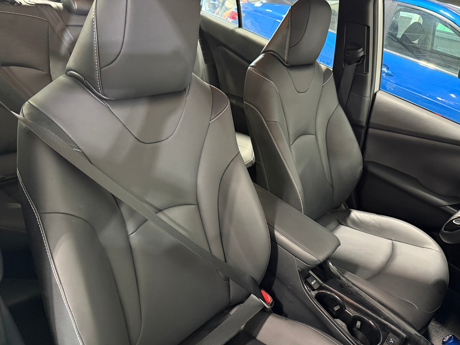 Thumbnail: 2021 Toyota Prius Prime - 2