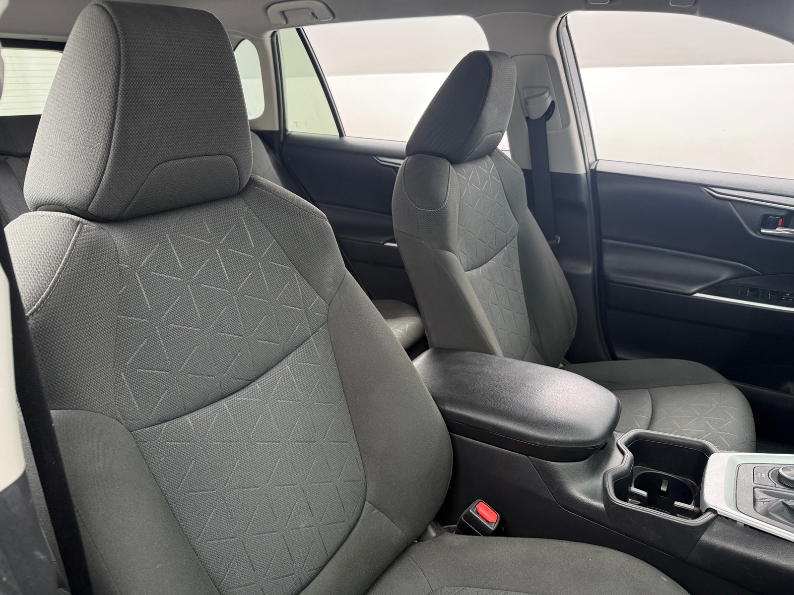 Thumbnail: 2022 Toyota RAV4 - 2