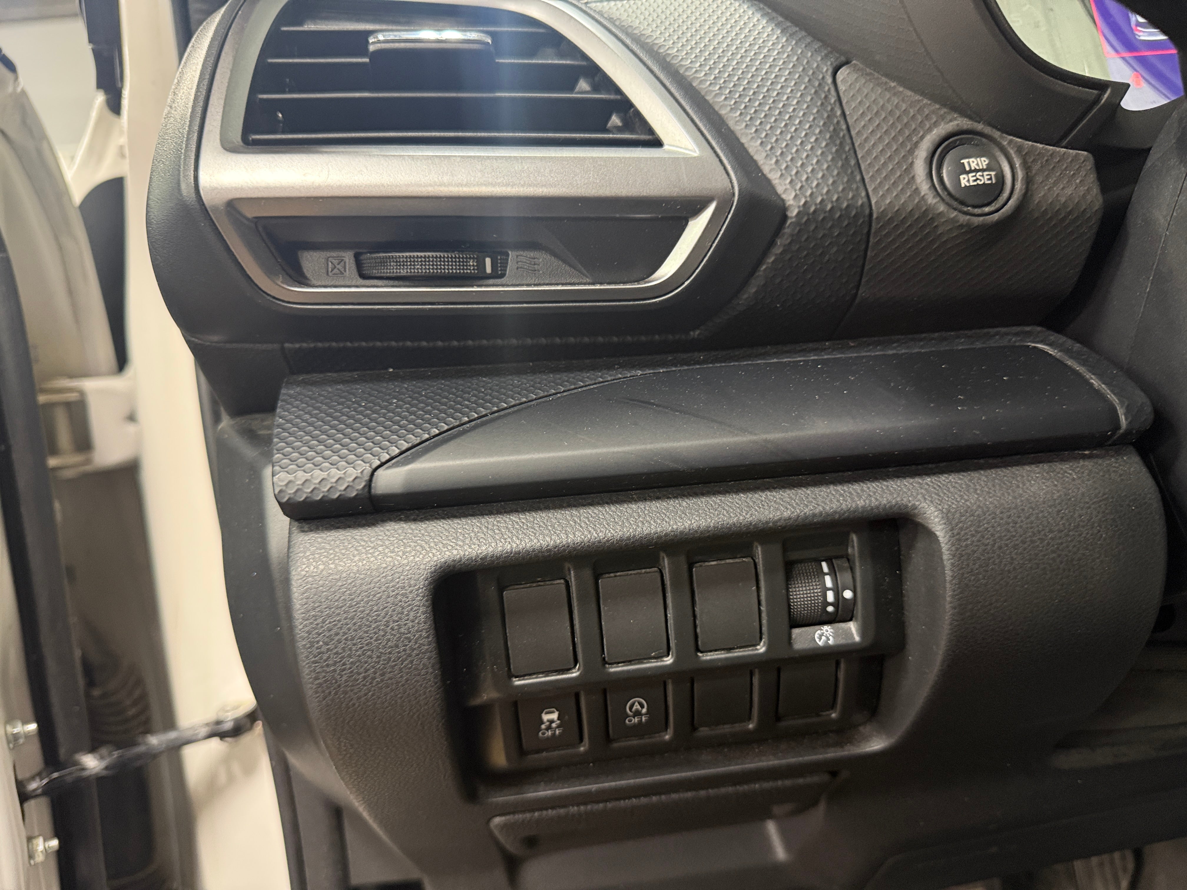 2020 Subaru Forester Base - Photo 3