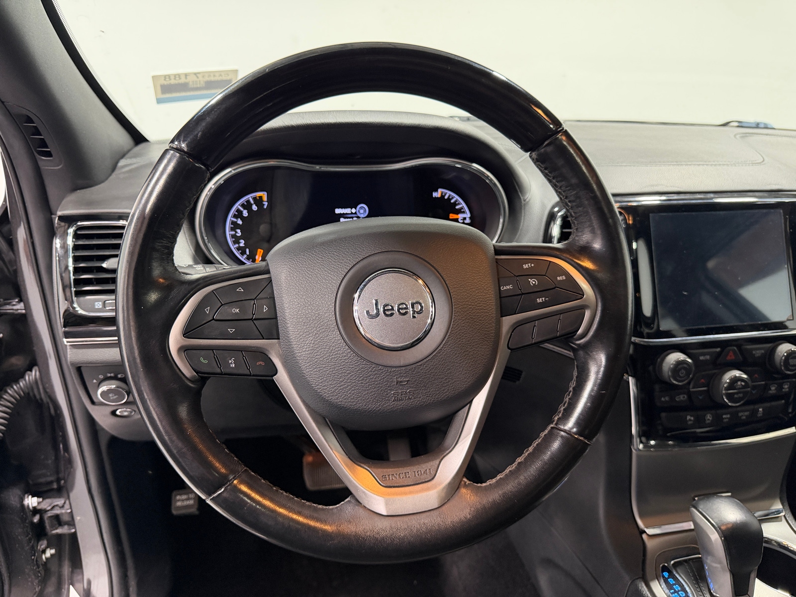 Thumbnail: 2020 Jeep Grand Cherokee - 4