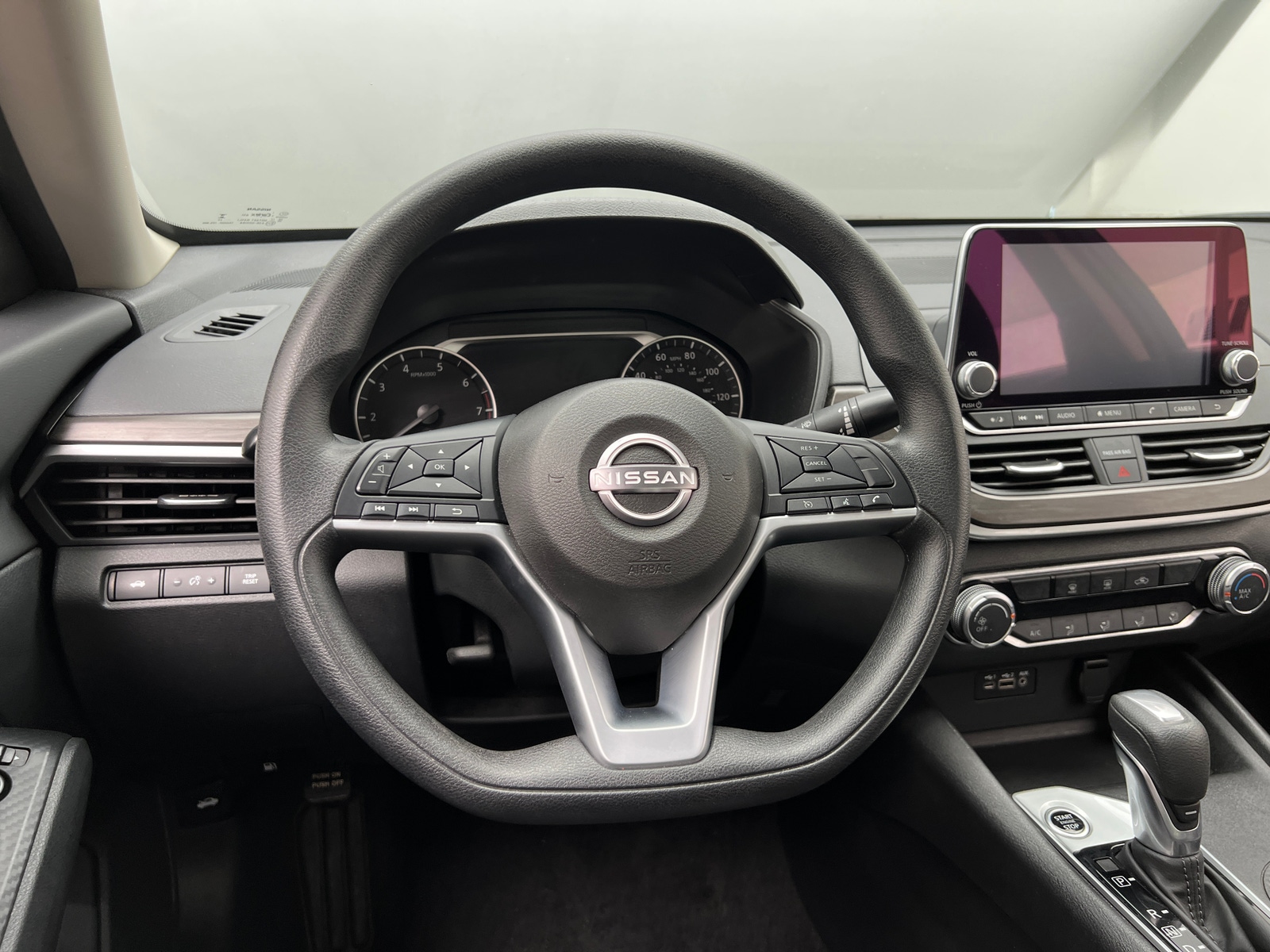 Thumbnail: 2025 Nissan Altima - 5