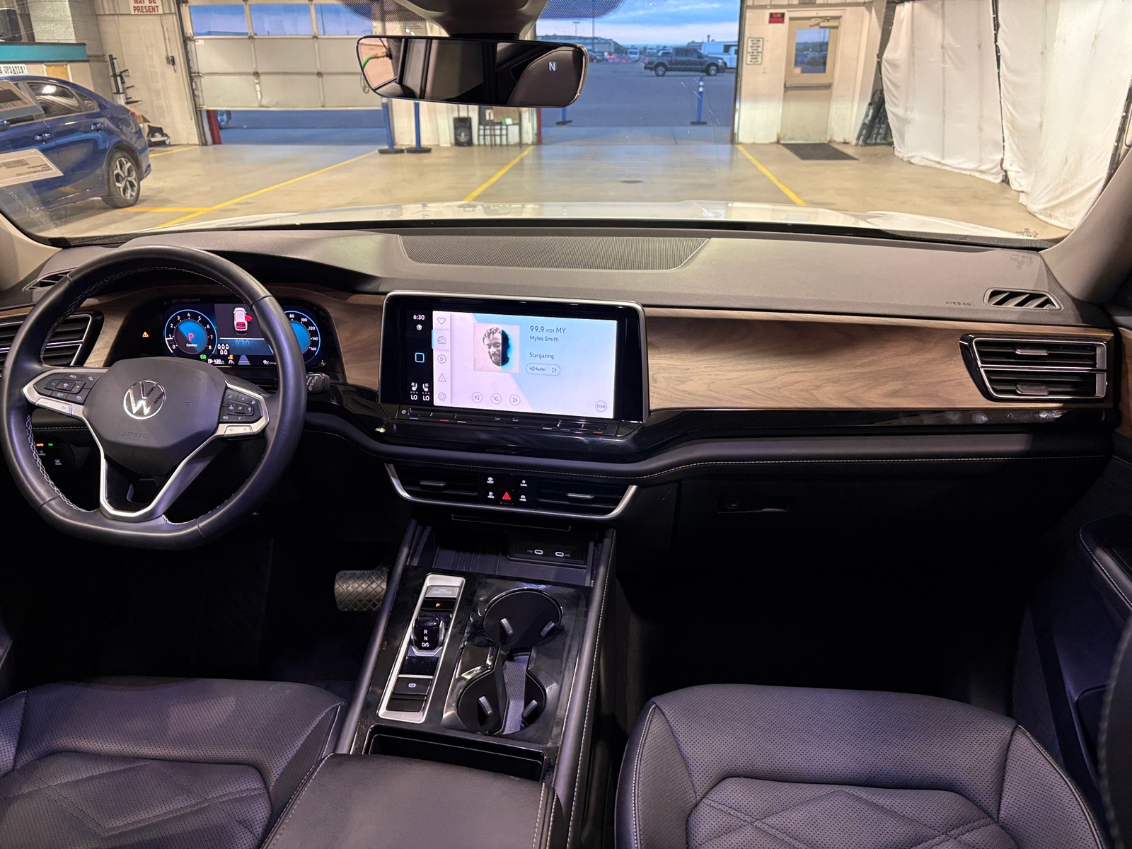 Thumbnail: 2026 Volkswagen Atlas - 2