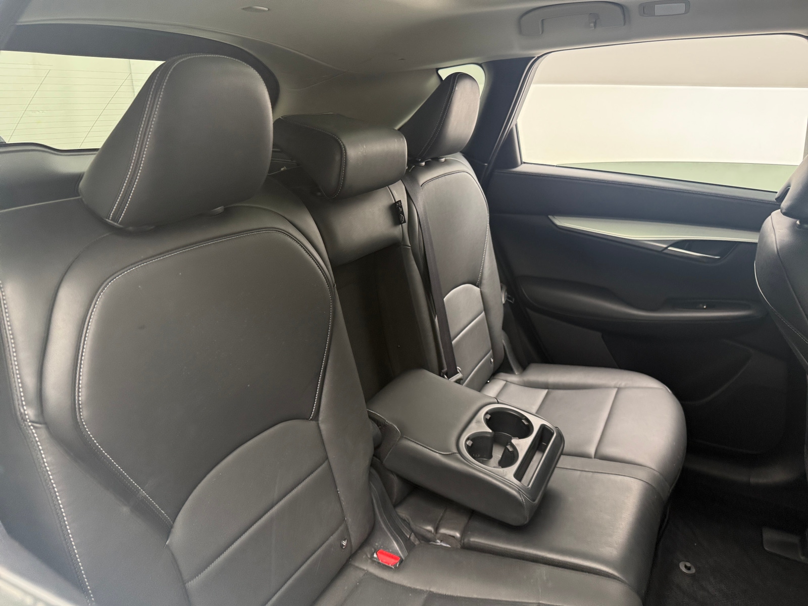 Thumbnail: 2019 INFINITI QX50 - 5