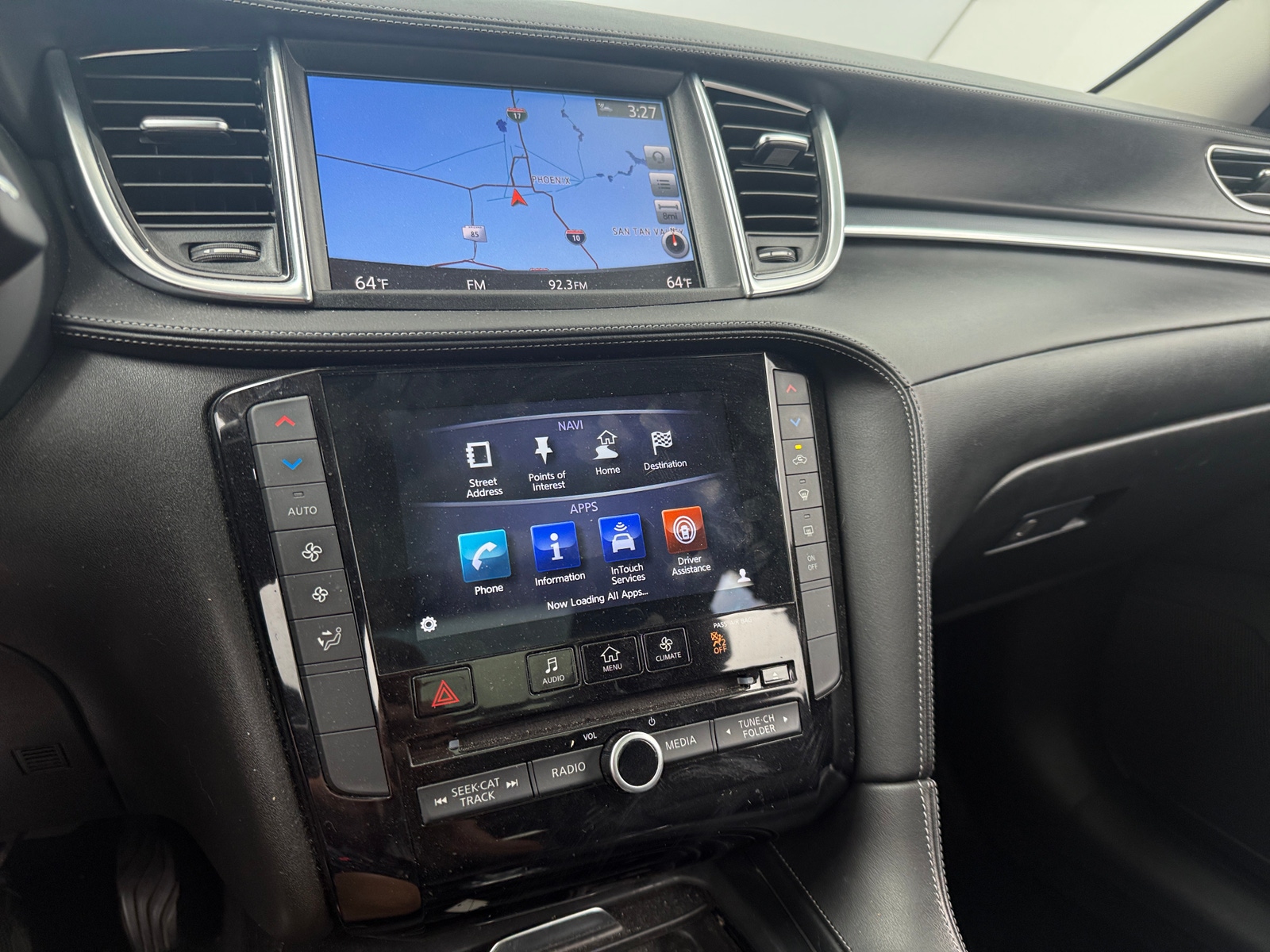 Thumbnail: 2019 INFINITI QX50 - 3