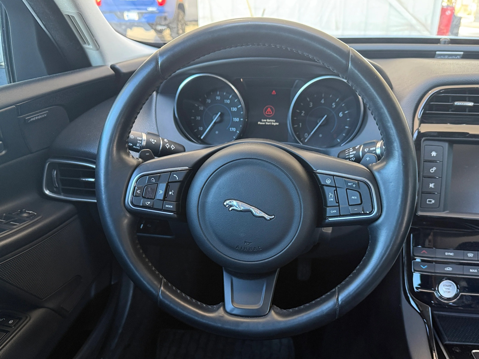 Thumbnail: 2017 Jaguar XE - 4