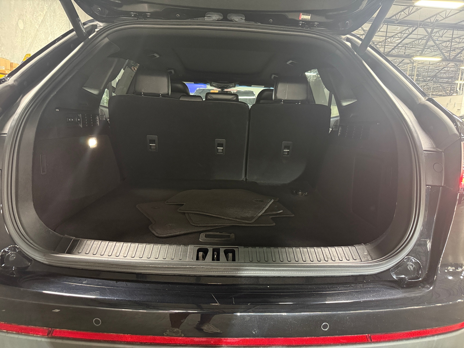 Thumbnail: 2019 Lincoln Nautilus - 6