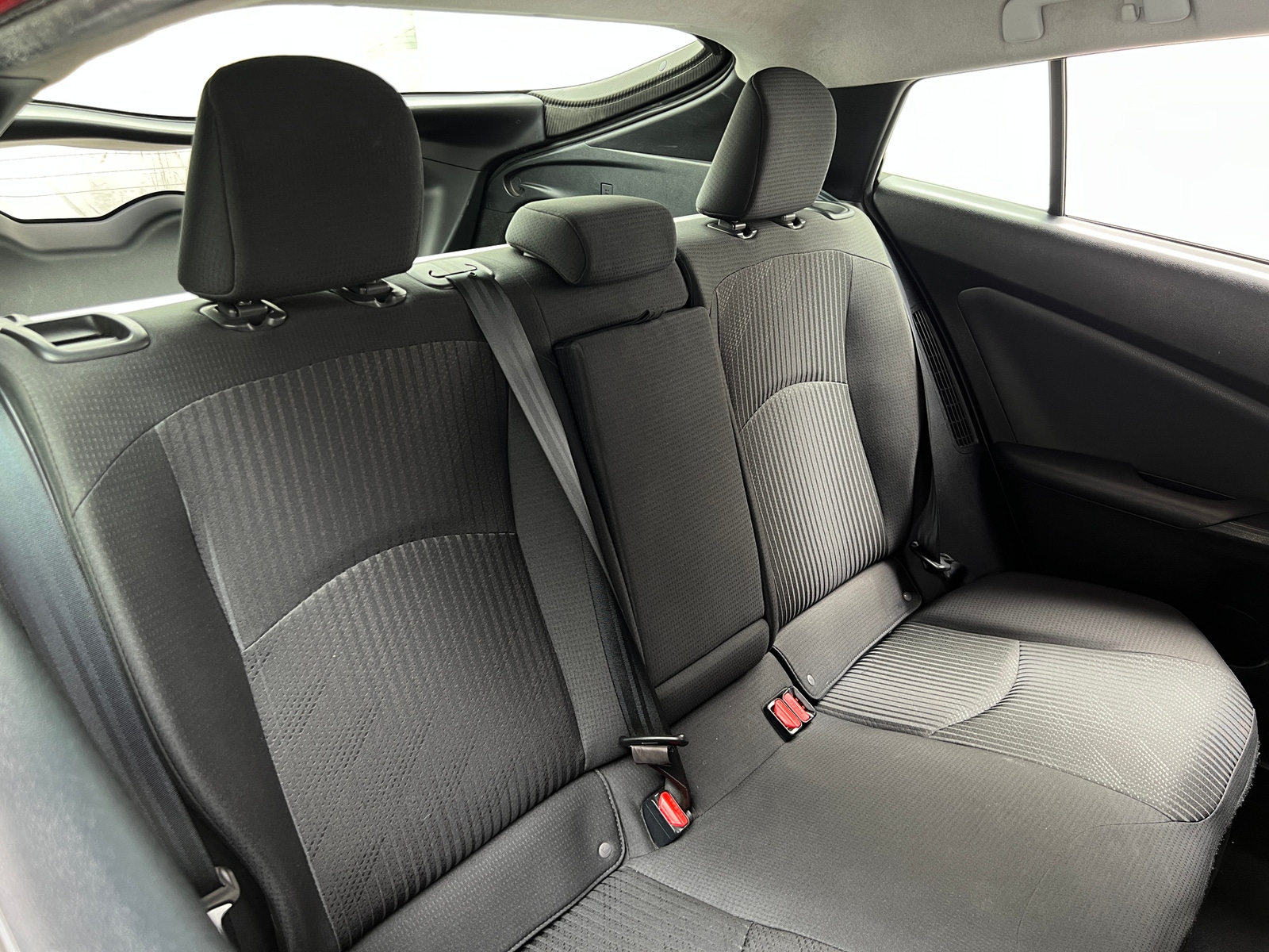 Thumbnail: 2020 Toyota Prius Prime - 6