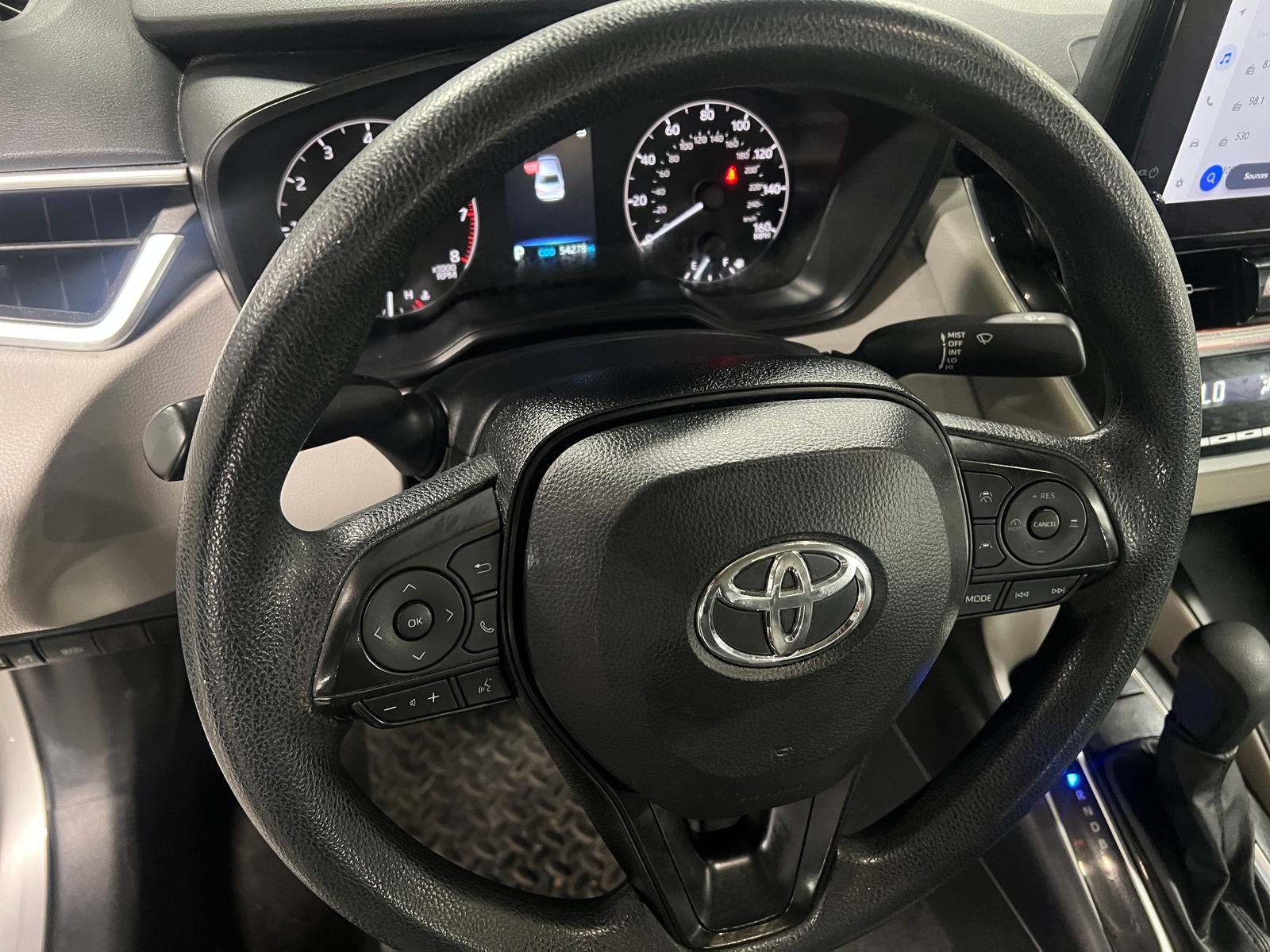 Thumbnail: 2024 Toyota Corolla - 5