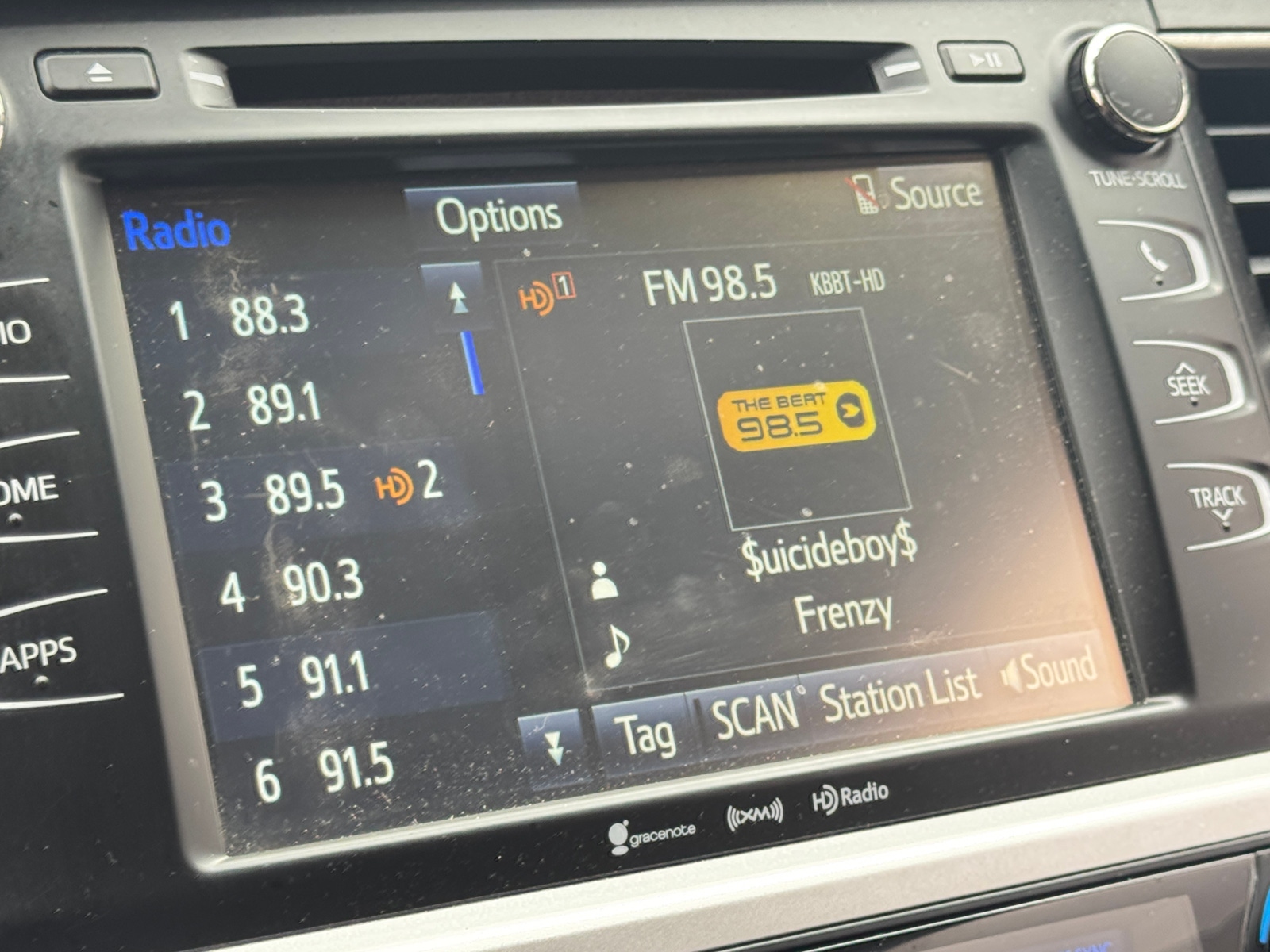 Thumbnail: 2018 Toyota Highlander - 4