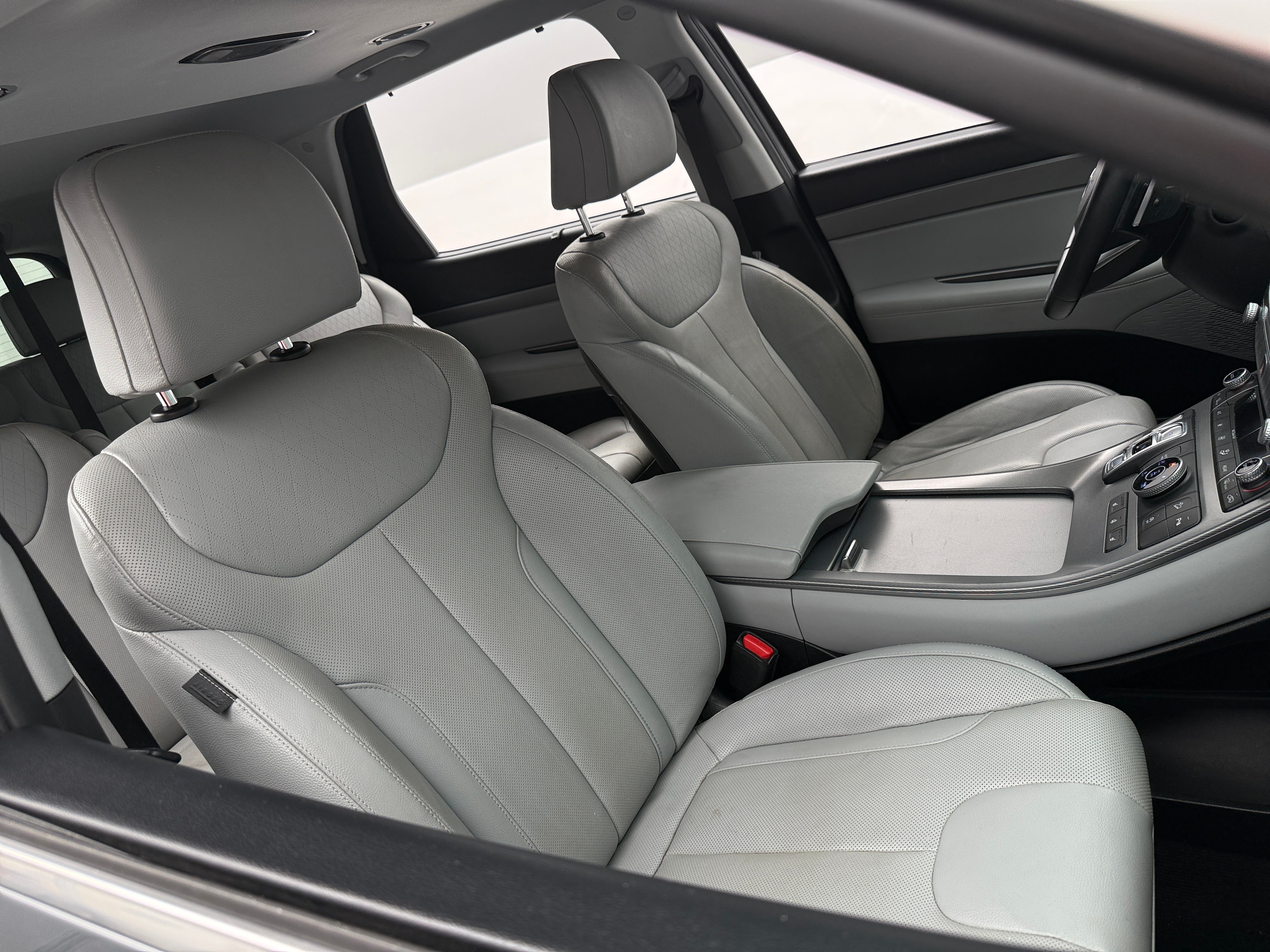 2020 Hyundai Palisade SEL - Photo 4