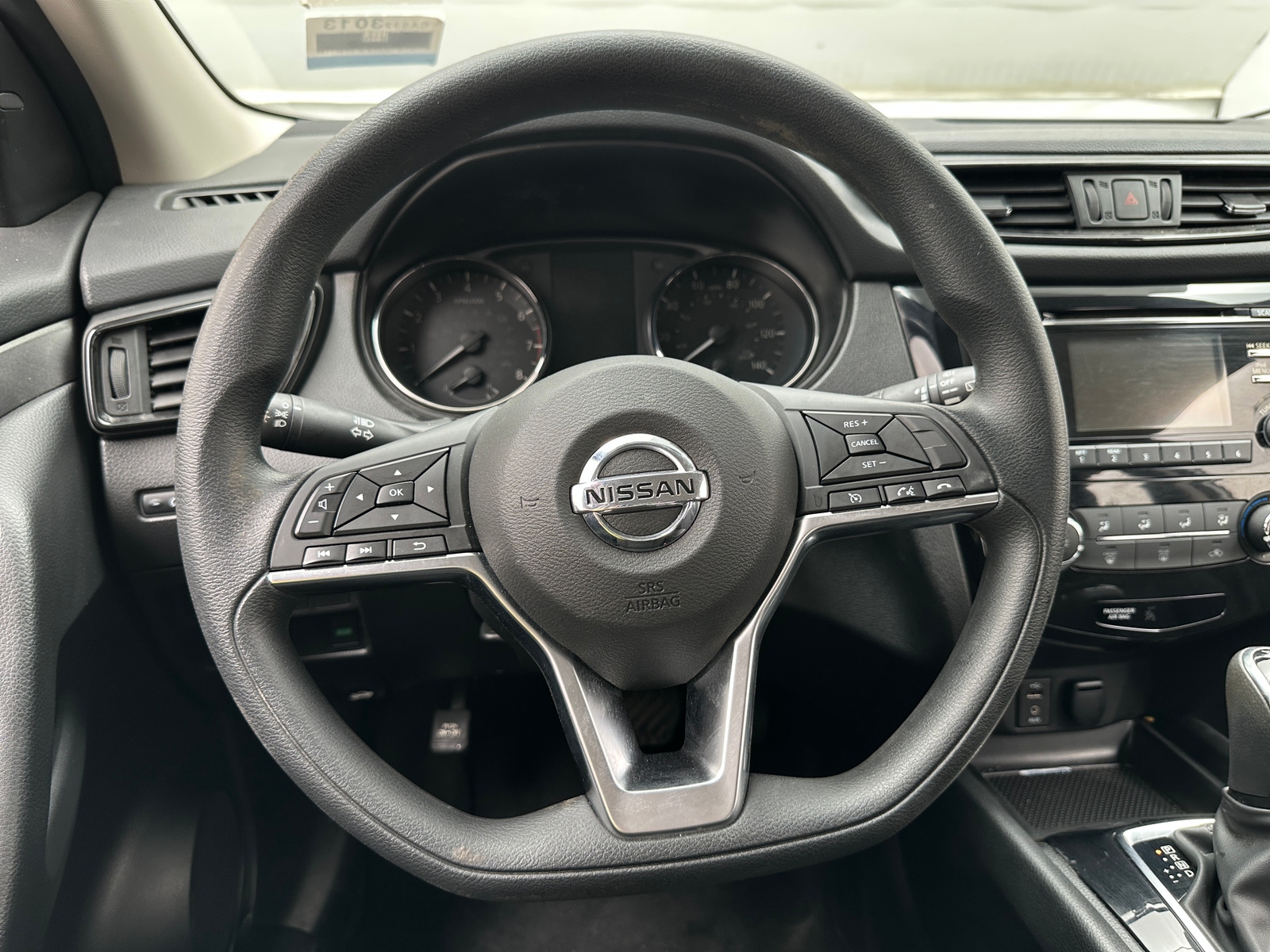 Thumbnail: 2018 Nissan Rogue Sport - 5