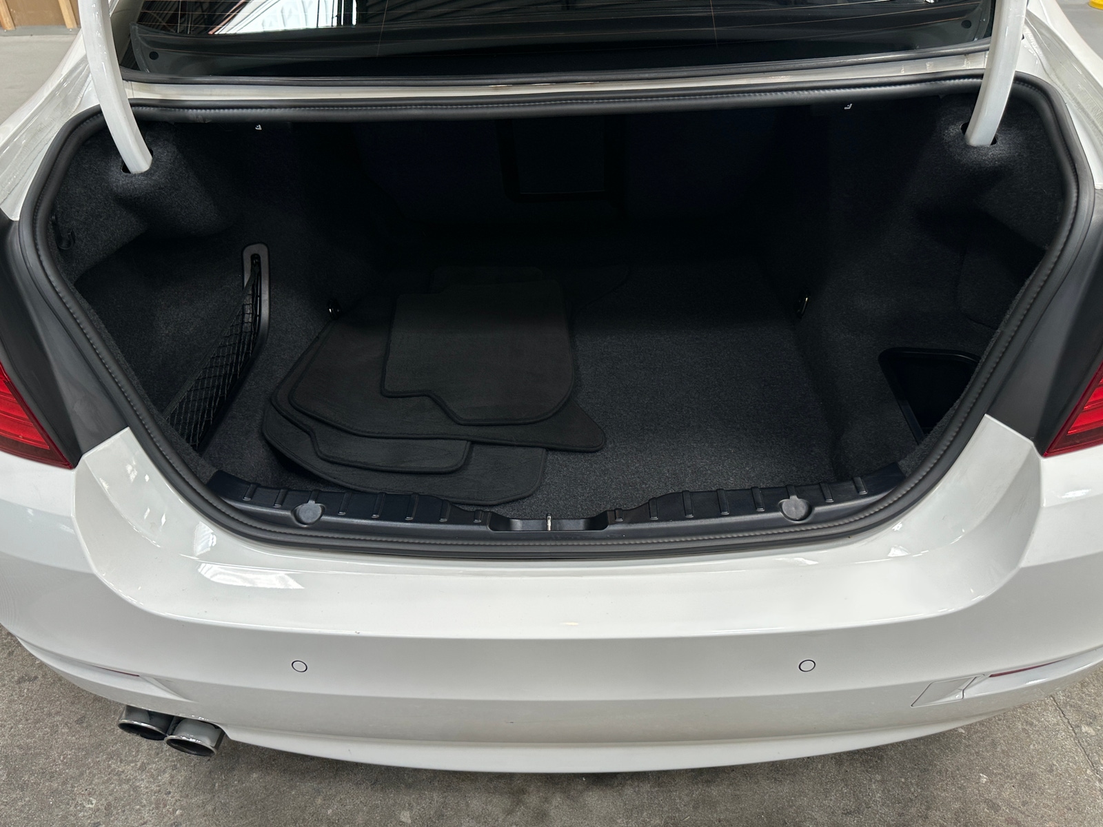 Thumbnail: 2015 BMW 5 Series - 7