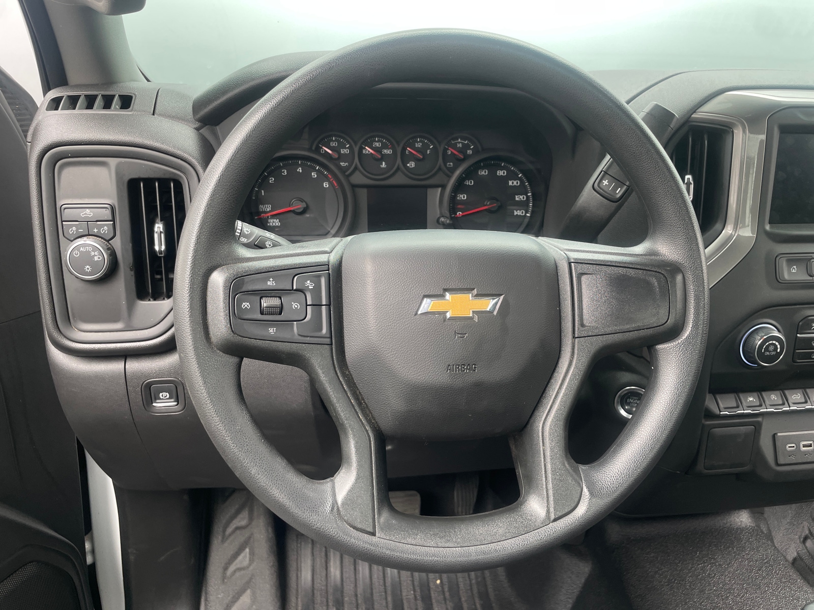 Thumbnail: 2025 Chevrolet Silverado 1500 - 3