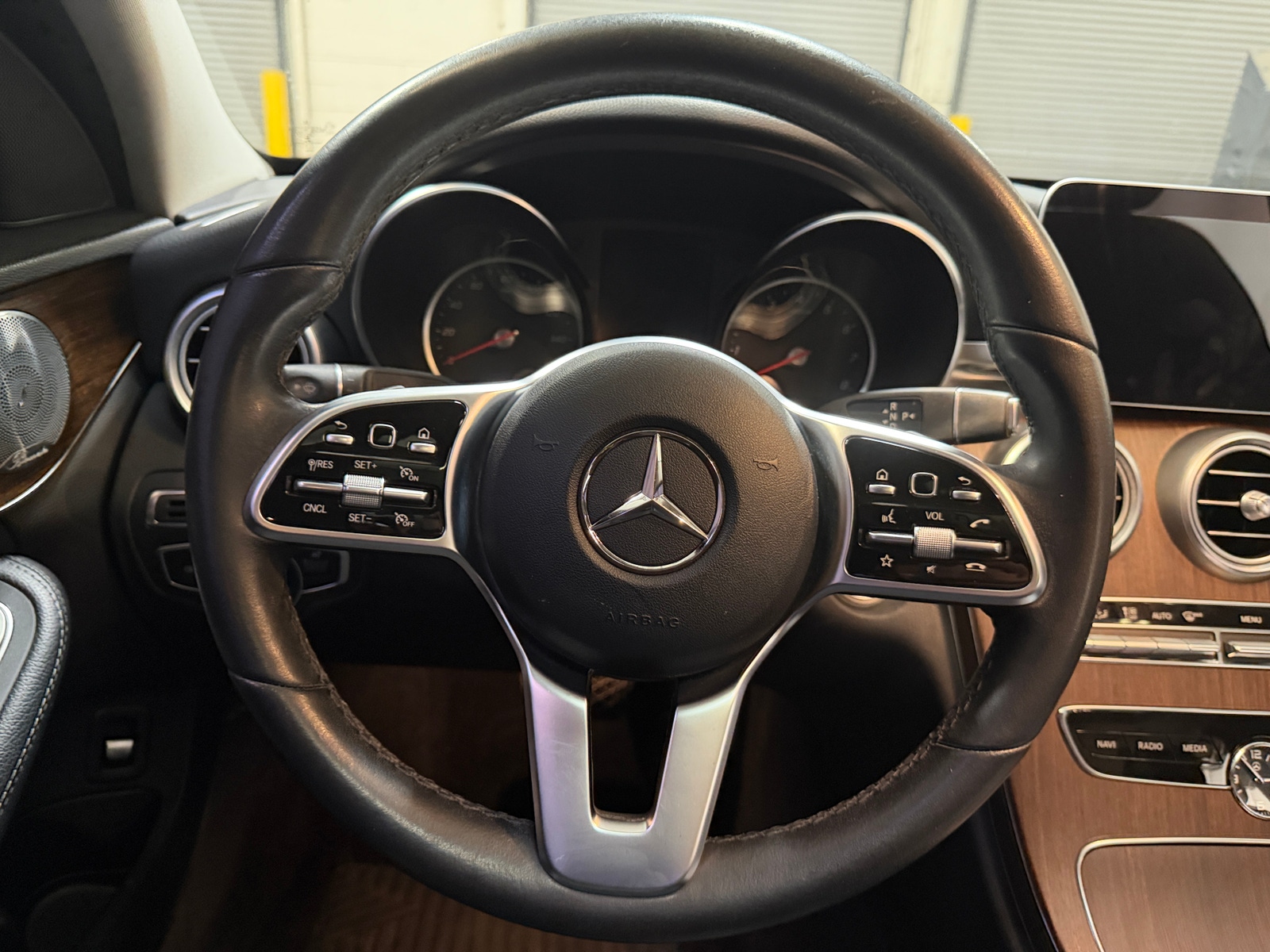 Thumbnail: 2020 Mercedes-Benz C-Class - 4