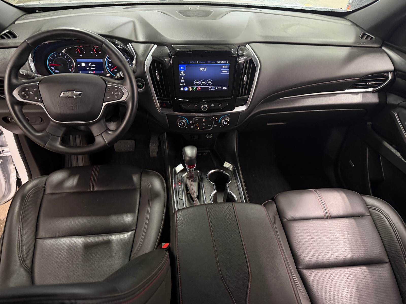 Thumbnail: 2023 Chevrolet Traverse - 2