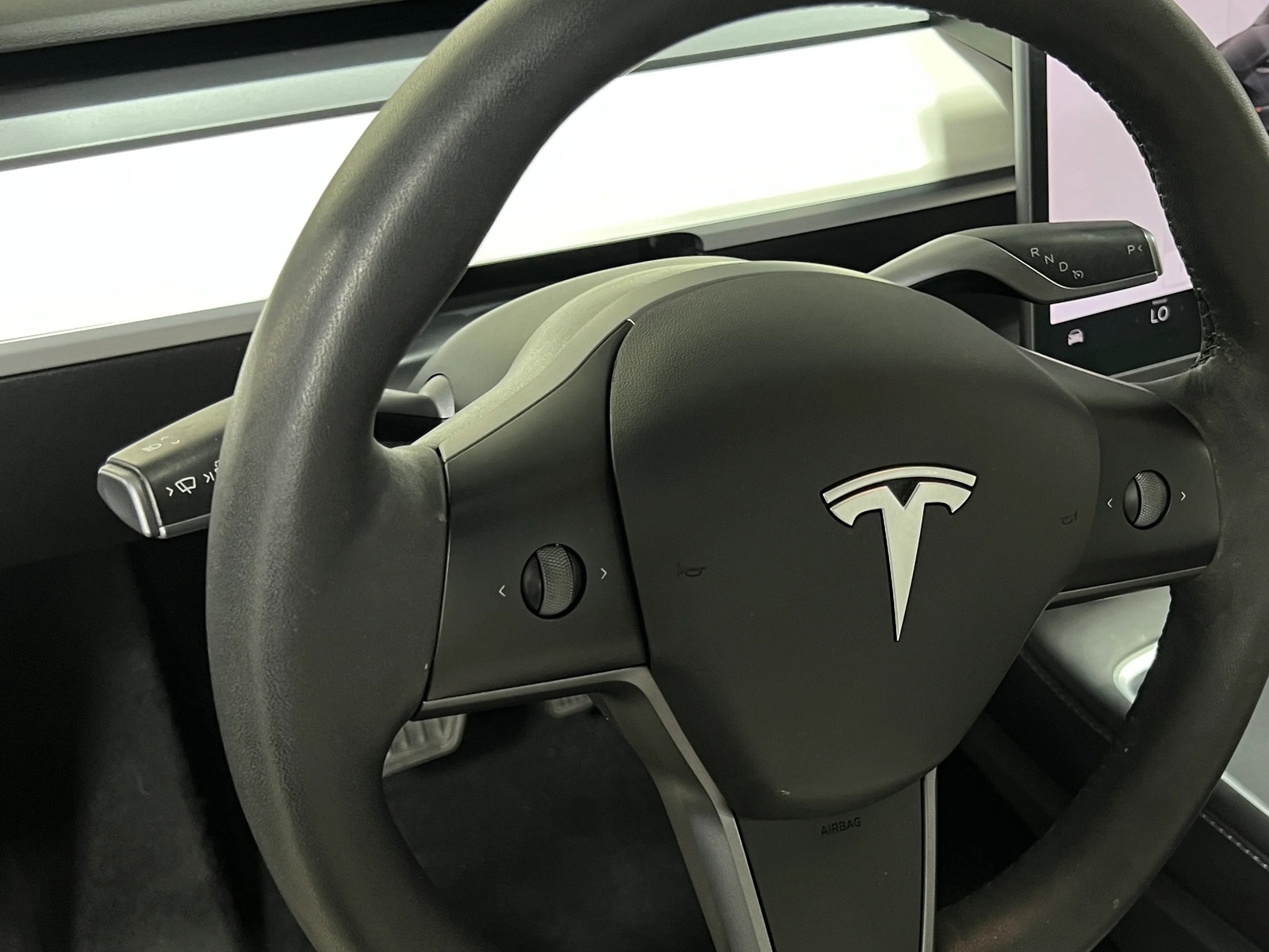 Thumbnail: 2022 Tesla Model Y - 4