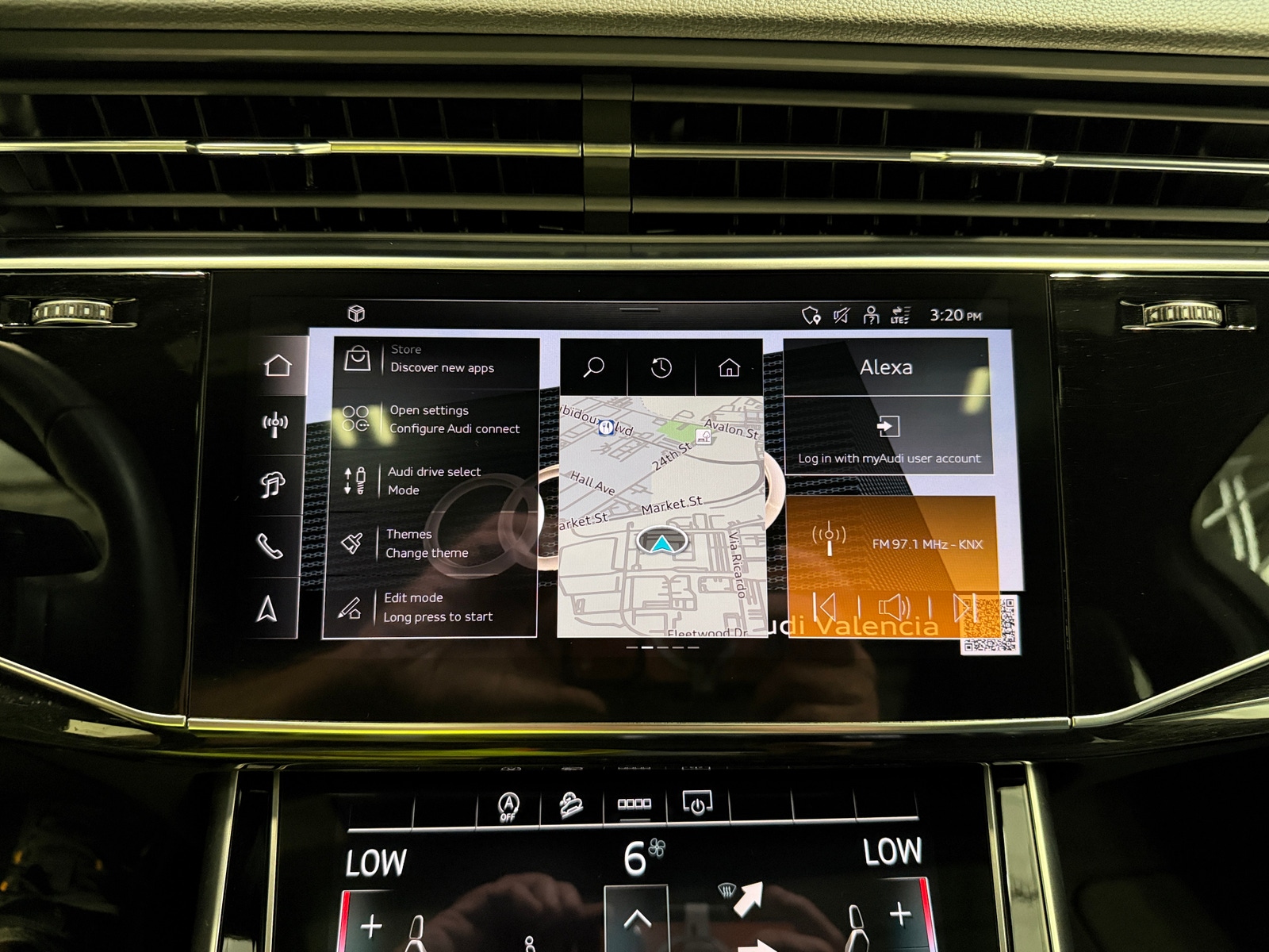Thumbnail: 2025 Audi Q7 - 4