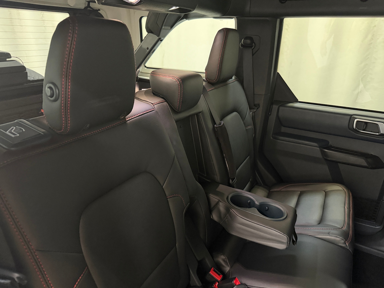 Thumbnail: 2025 Ford Bronco - 6