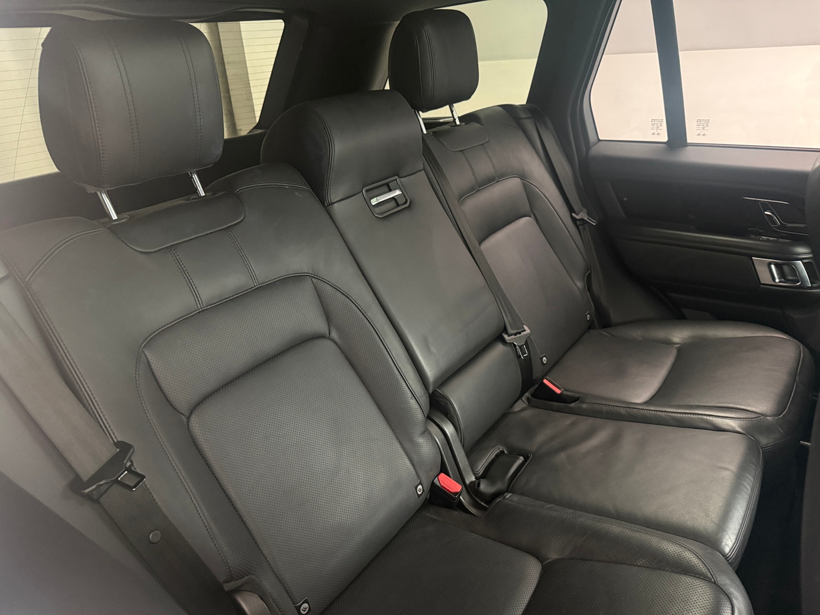 Thumbnail: 2018 Land Rover Range Rover - 5