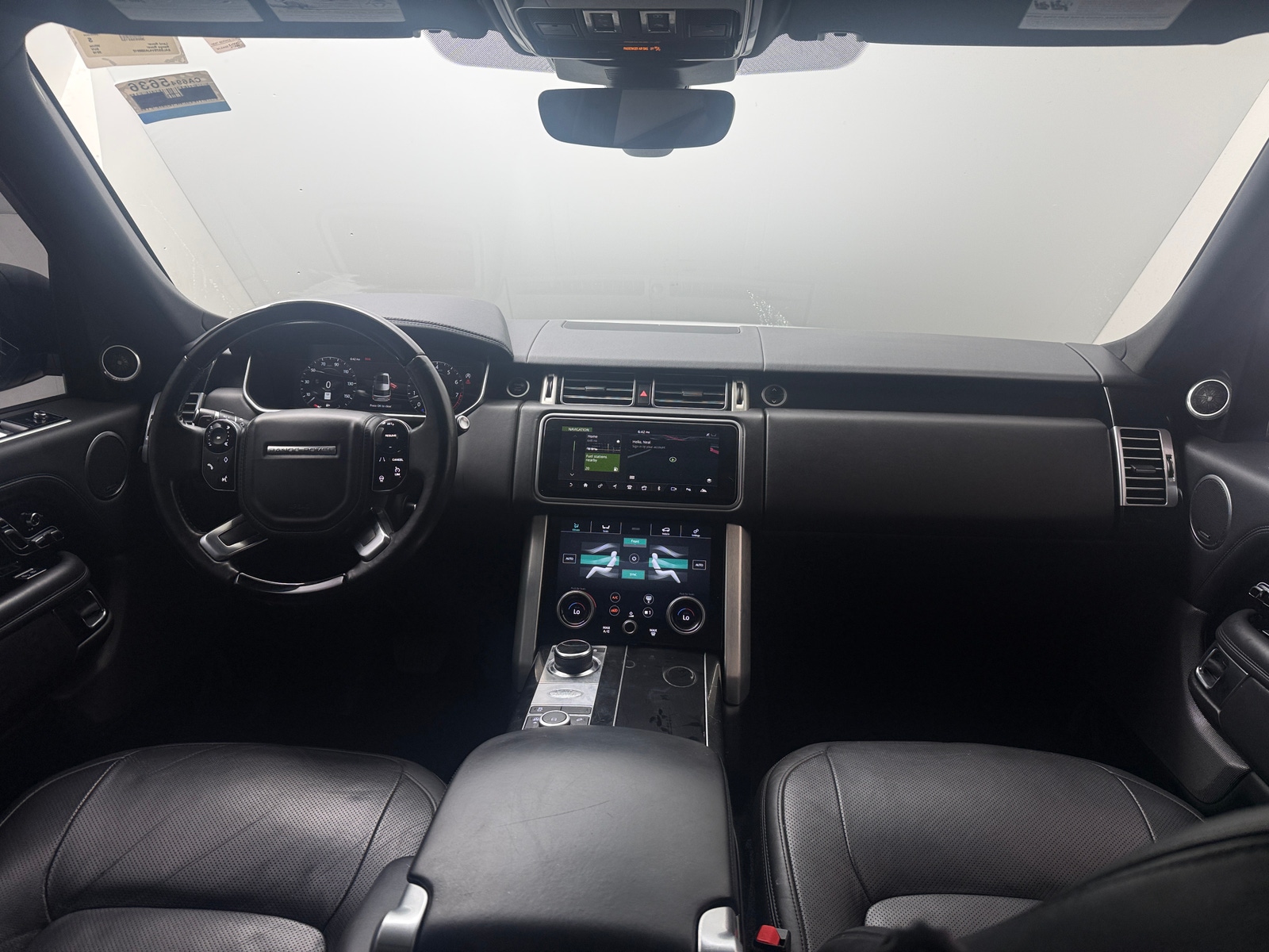 Thumbnail: 2018 Land Rover Range Rover - 2