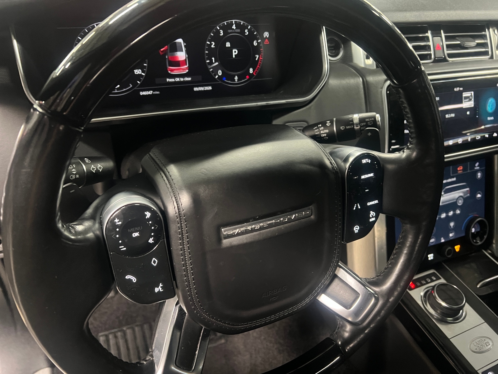 Thumbnail: 2018 Land Rover Range Rover - 4