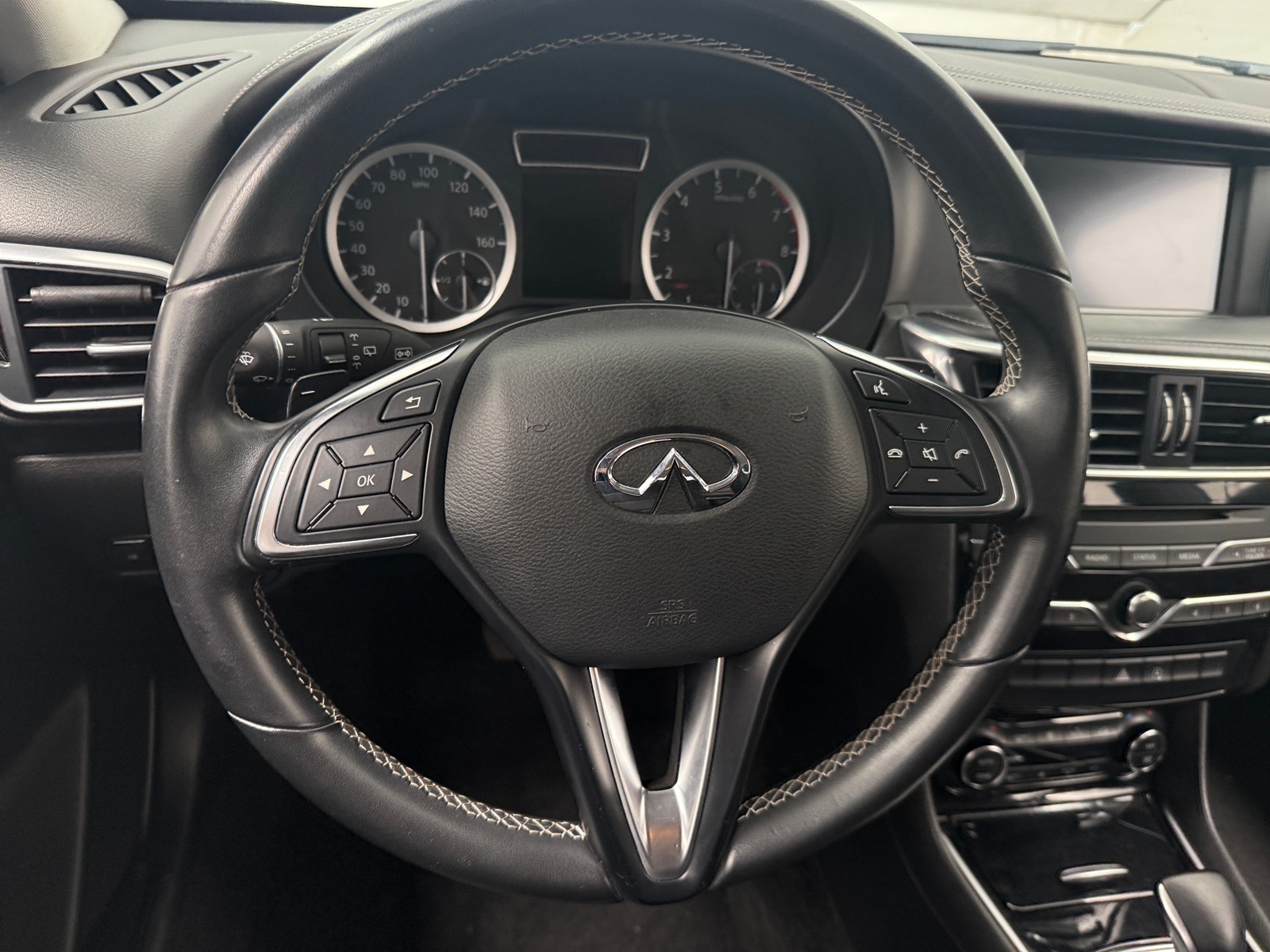 Thumbnail: 2019 INFINITI QX30 - 5