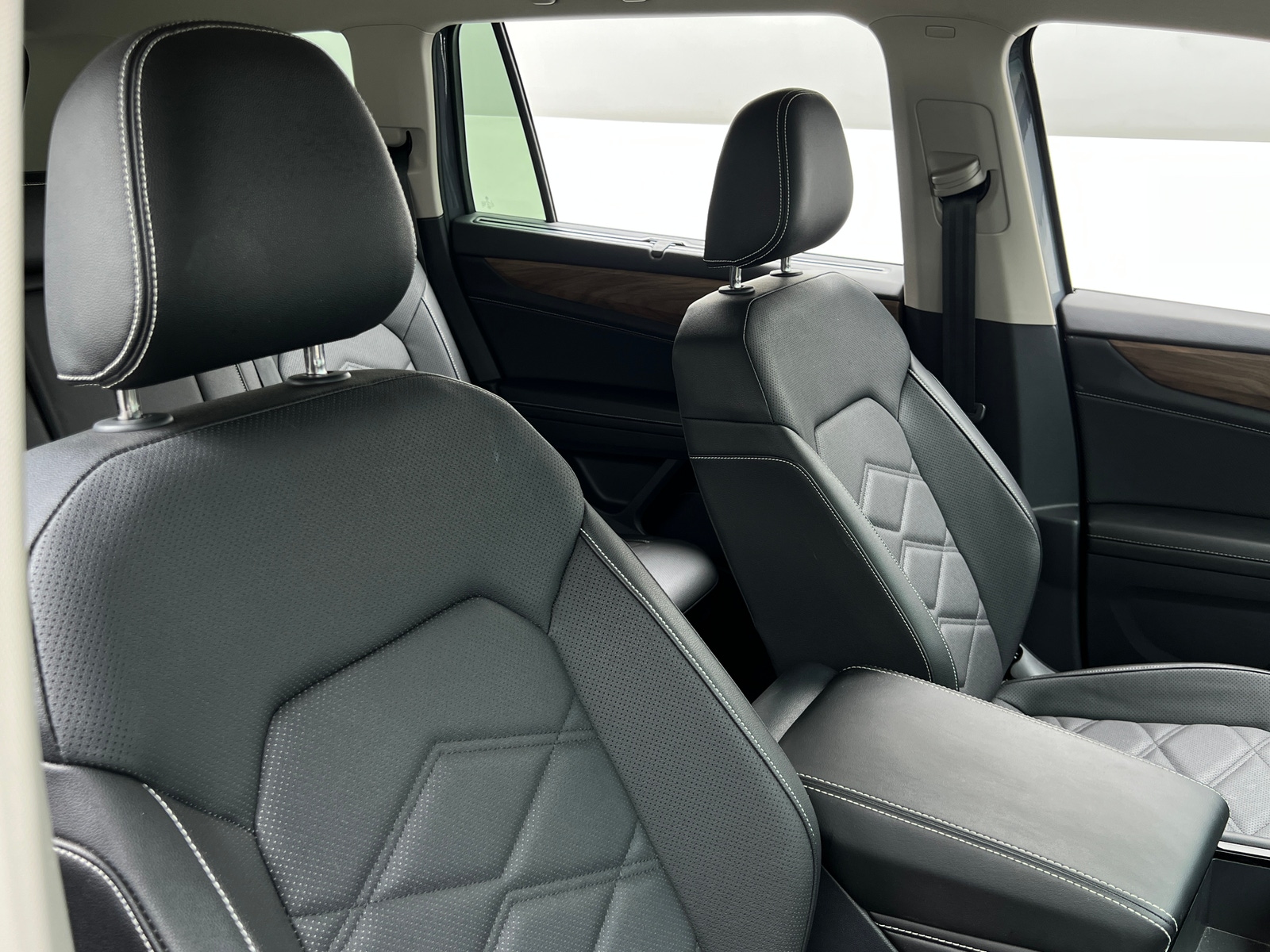 Thumbnail: 2026 Volkswagen Atlas - 2