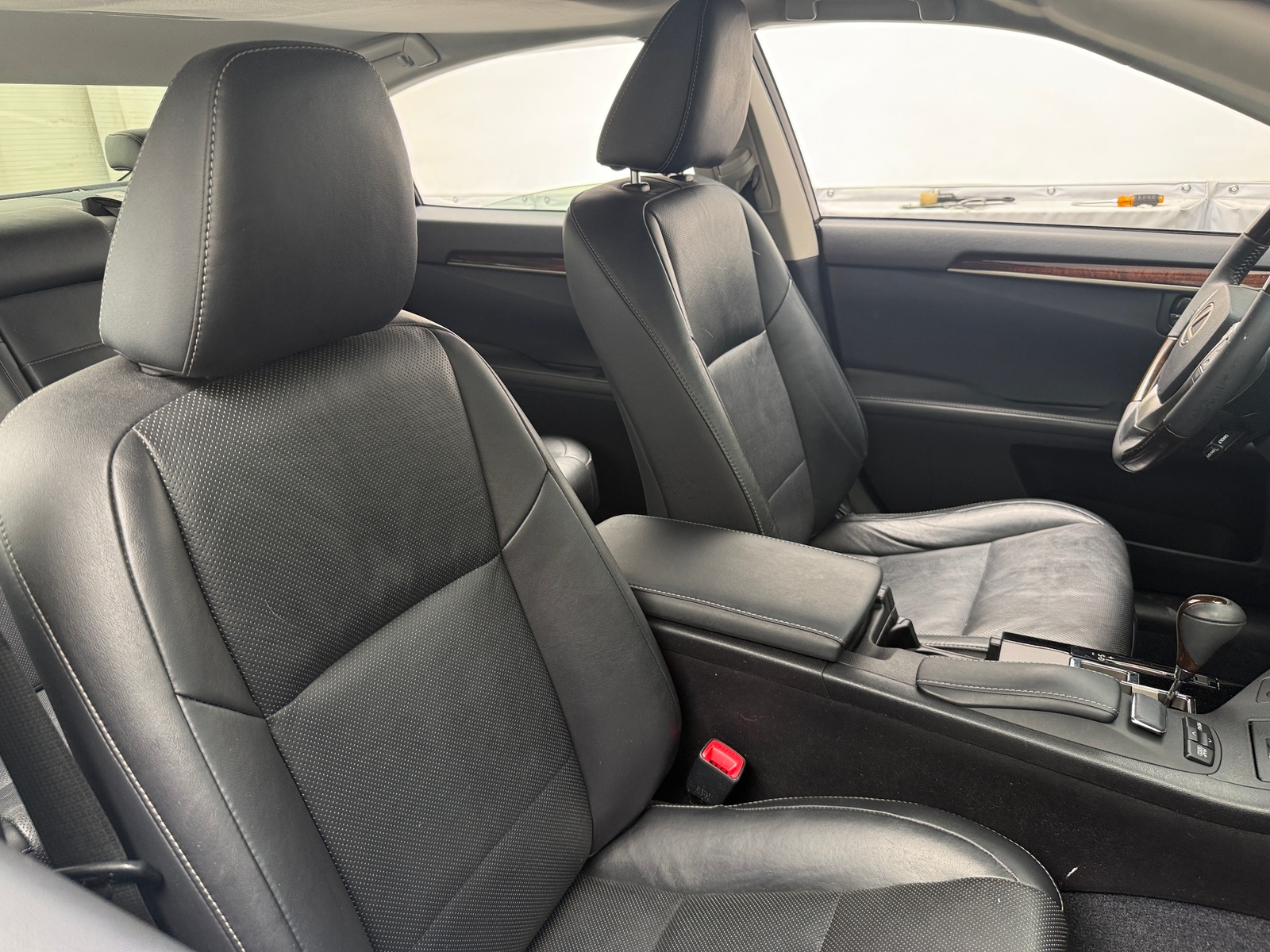 Thumbnail: 2014 Lexus ES - 2