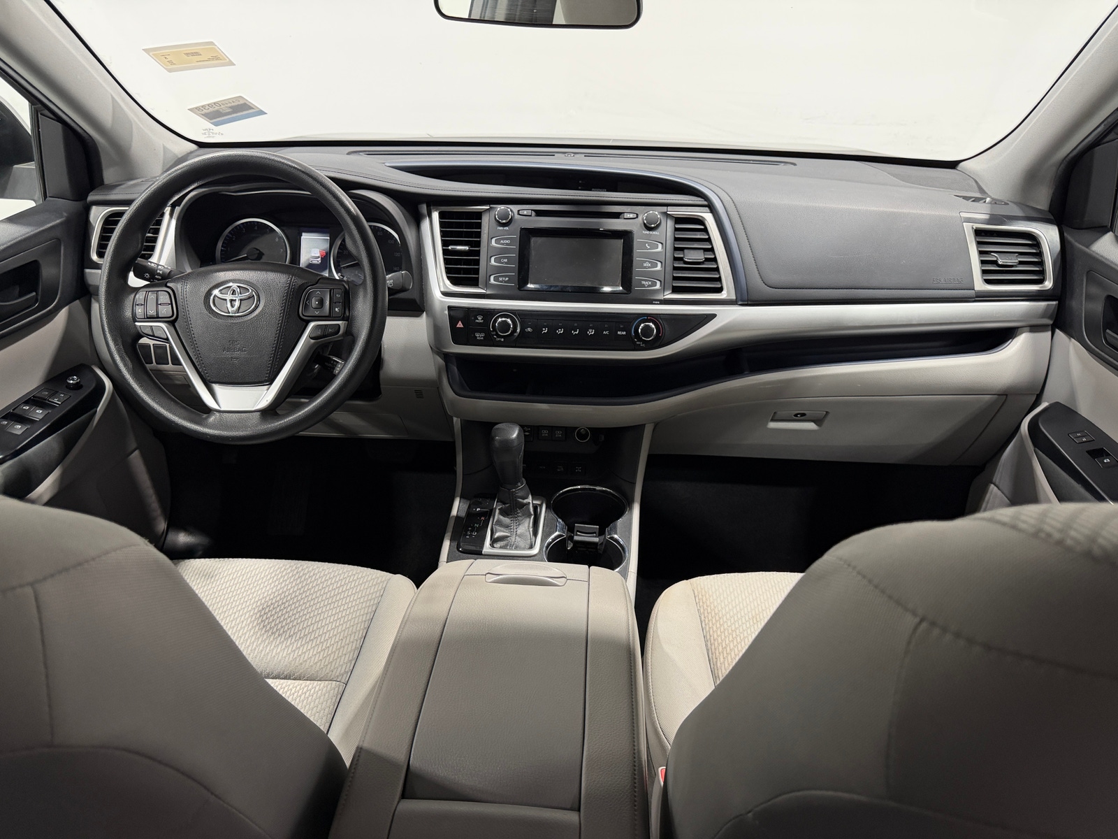 Thumbnail: 2019 Toyota Highlander - 3