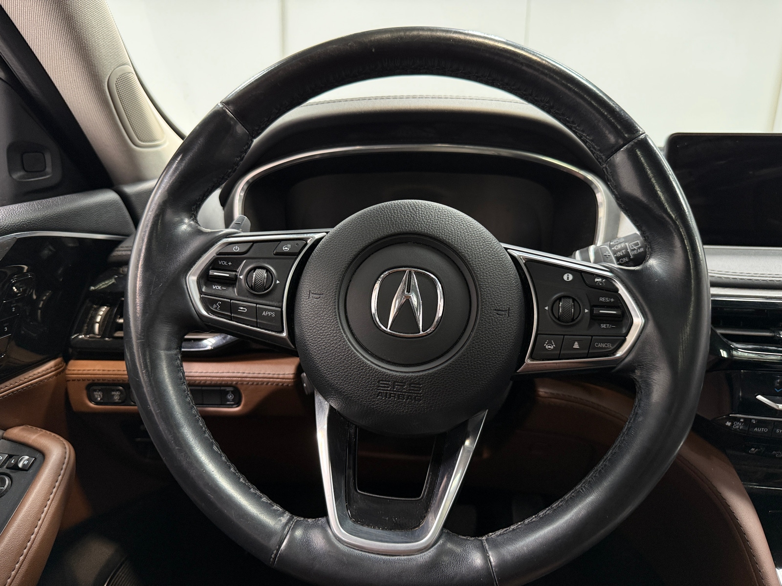 Thumbnail: 2022 Acura MDX - 4